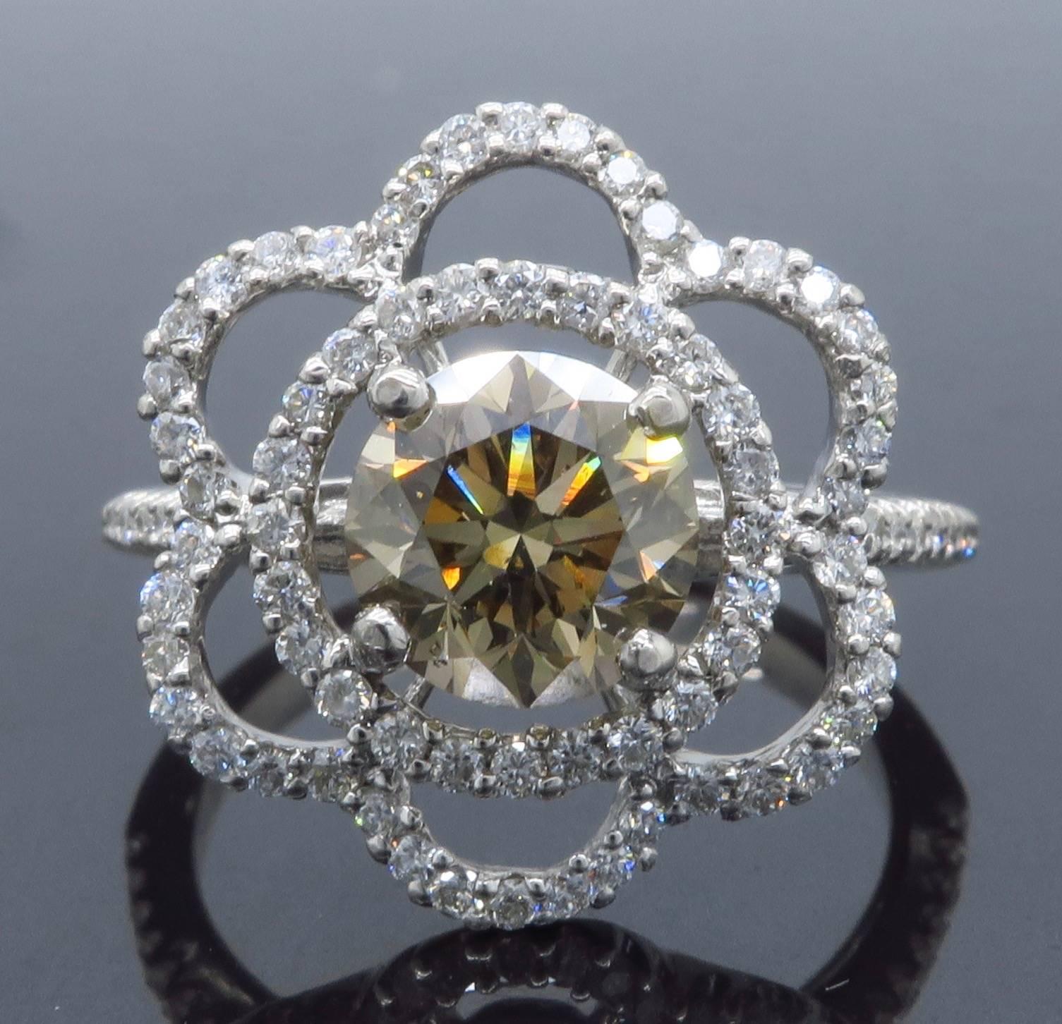 Round Cut Certified 1.62 Carat Flower Diamond Ring