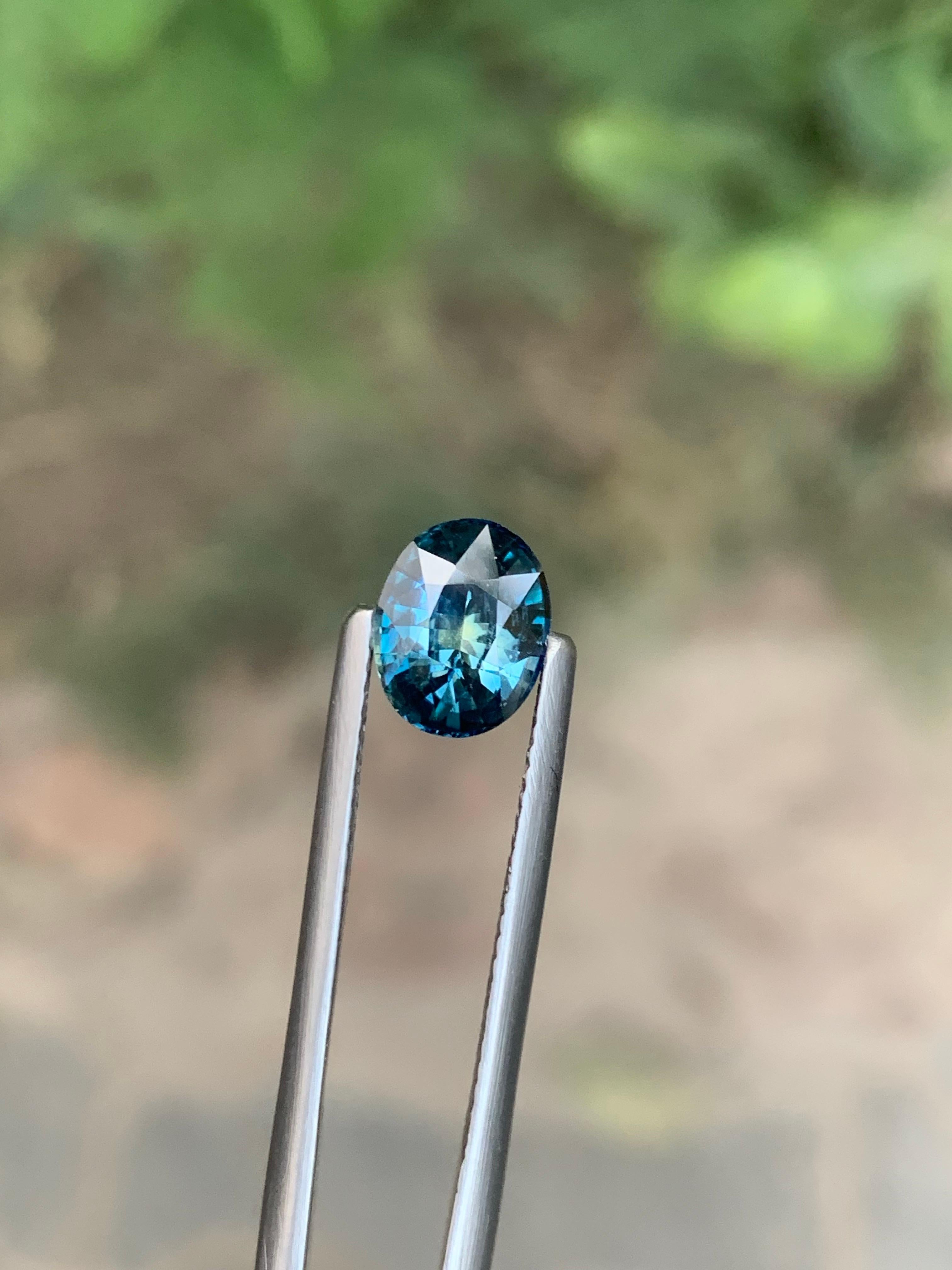 Certified 1.63 Carat Natural Loose Bi Colour Sapphire From Madagascar, Africa en vente 4