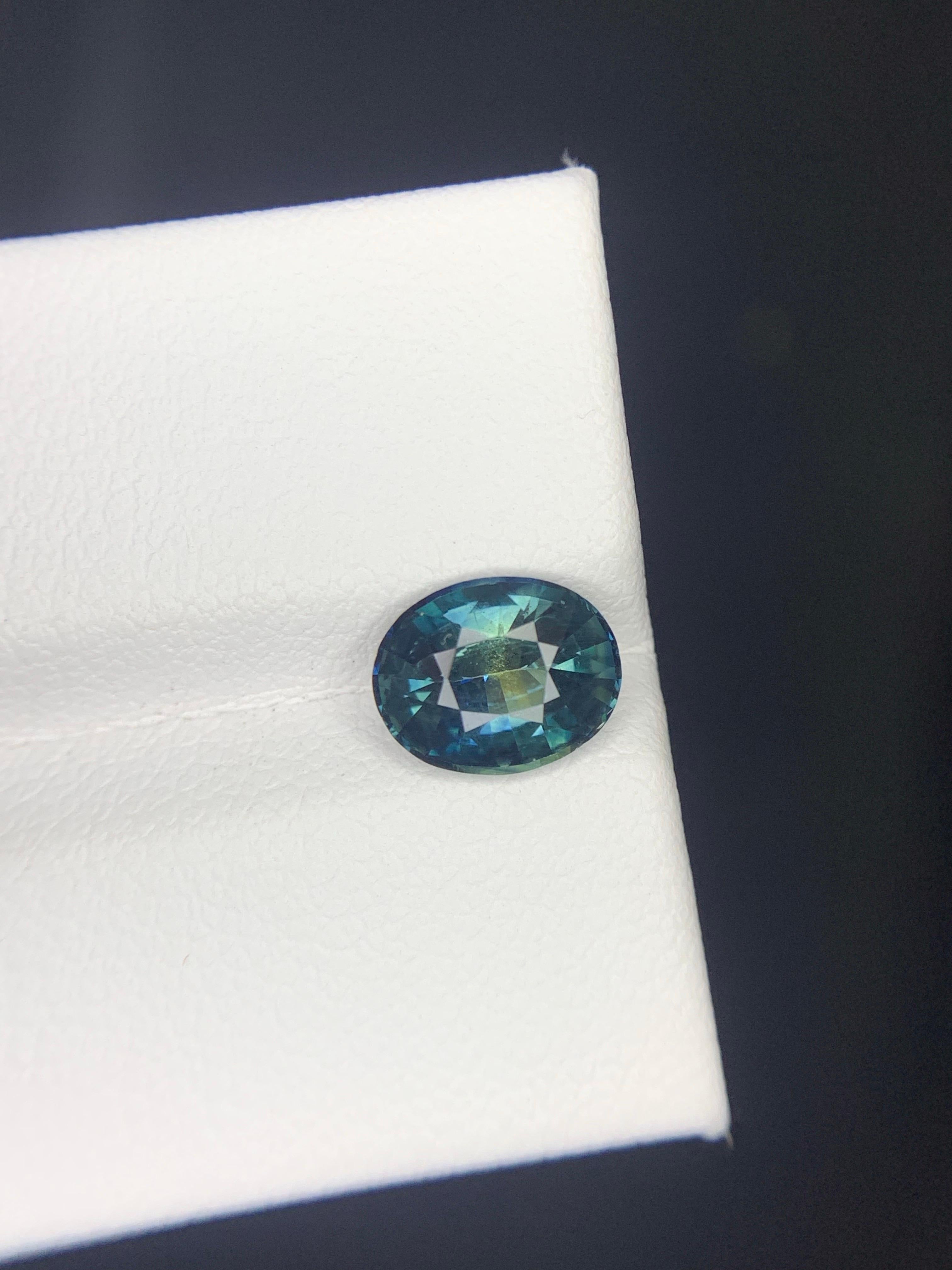 Certified 1.63 Carat Natural Loose Bi Colour Sapphire From Madagascar, Africa en vente 7