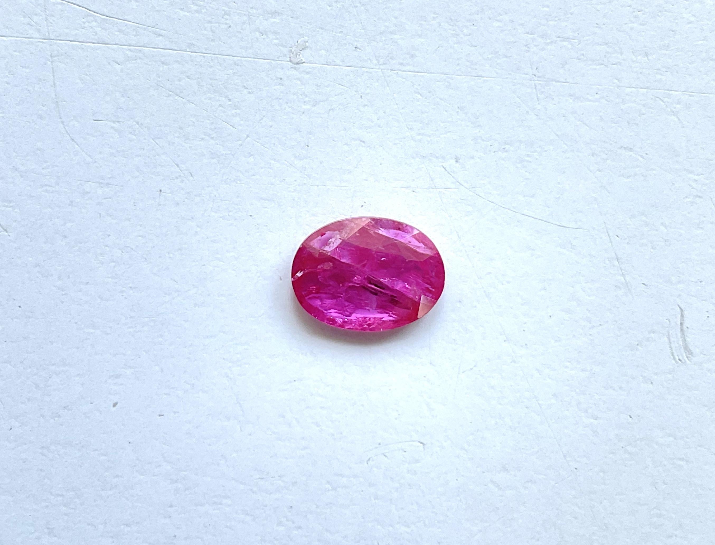 Certified 1.63 Carats Mozambique Ruby Oval Faceted Cut stone No Heat Natural Gem For Sale 1