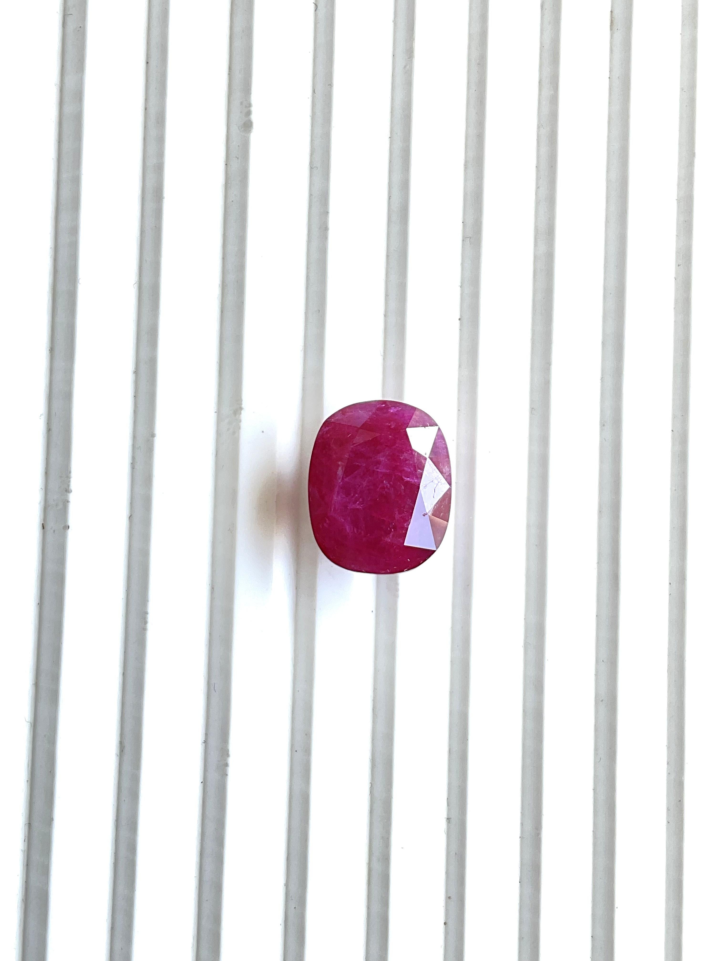 Certified 16.44 Carats Mozambique Ruby Cushion Faceted Cut stone No Heat Natural For Sale 1
