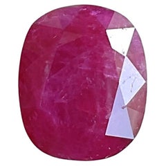 Pierre de rubis du Mozambique certifiée 16.44 carats, taille coussin facettée, non chauffée, naturelle