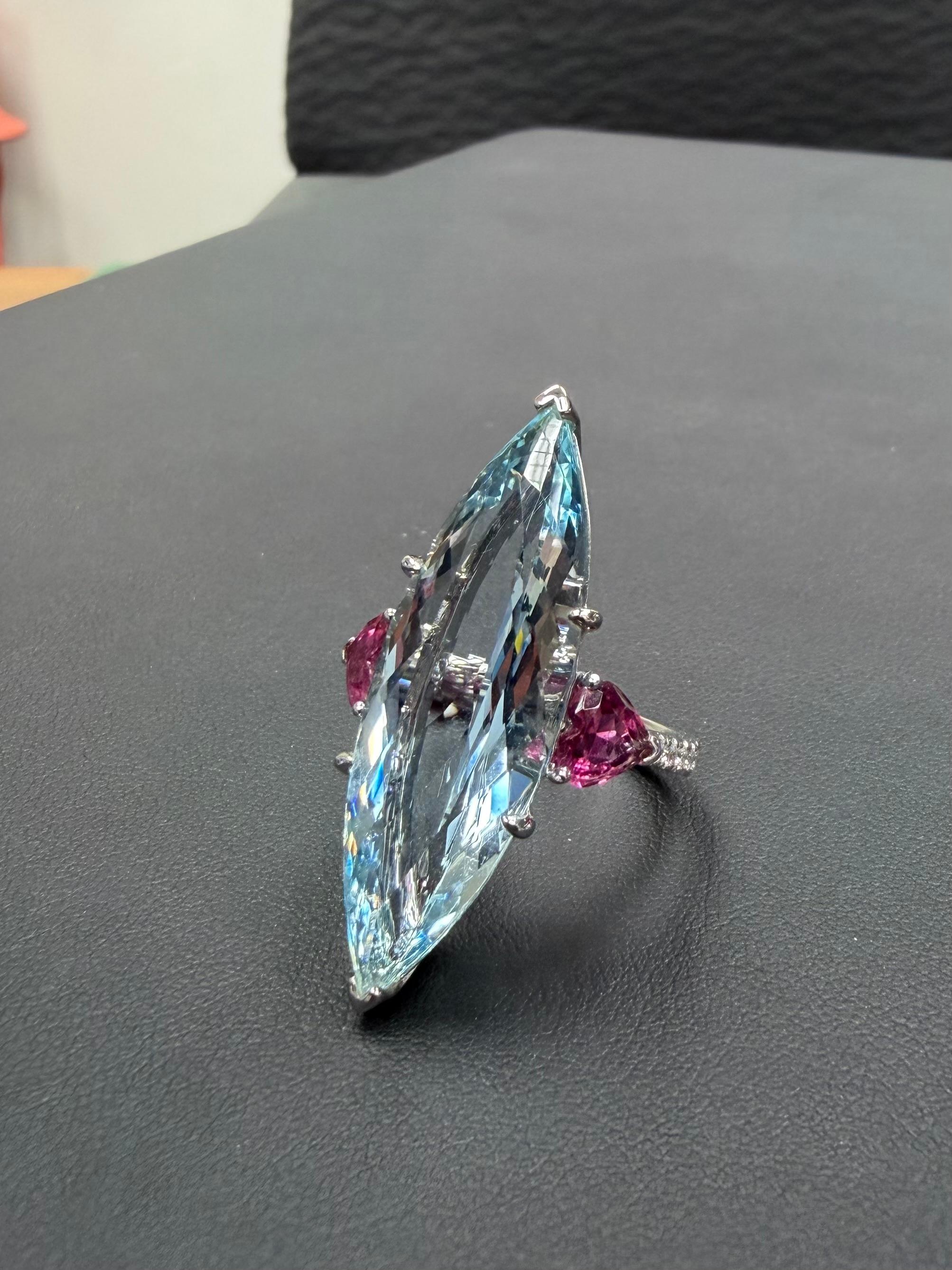 Anillo de Cóctel Certificado de Aguamarina de 16Cts, Turmalina Rosa en Forma de Corazón y Diamante en venta 2