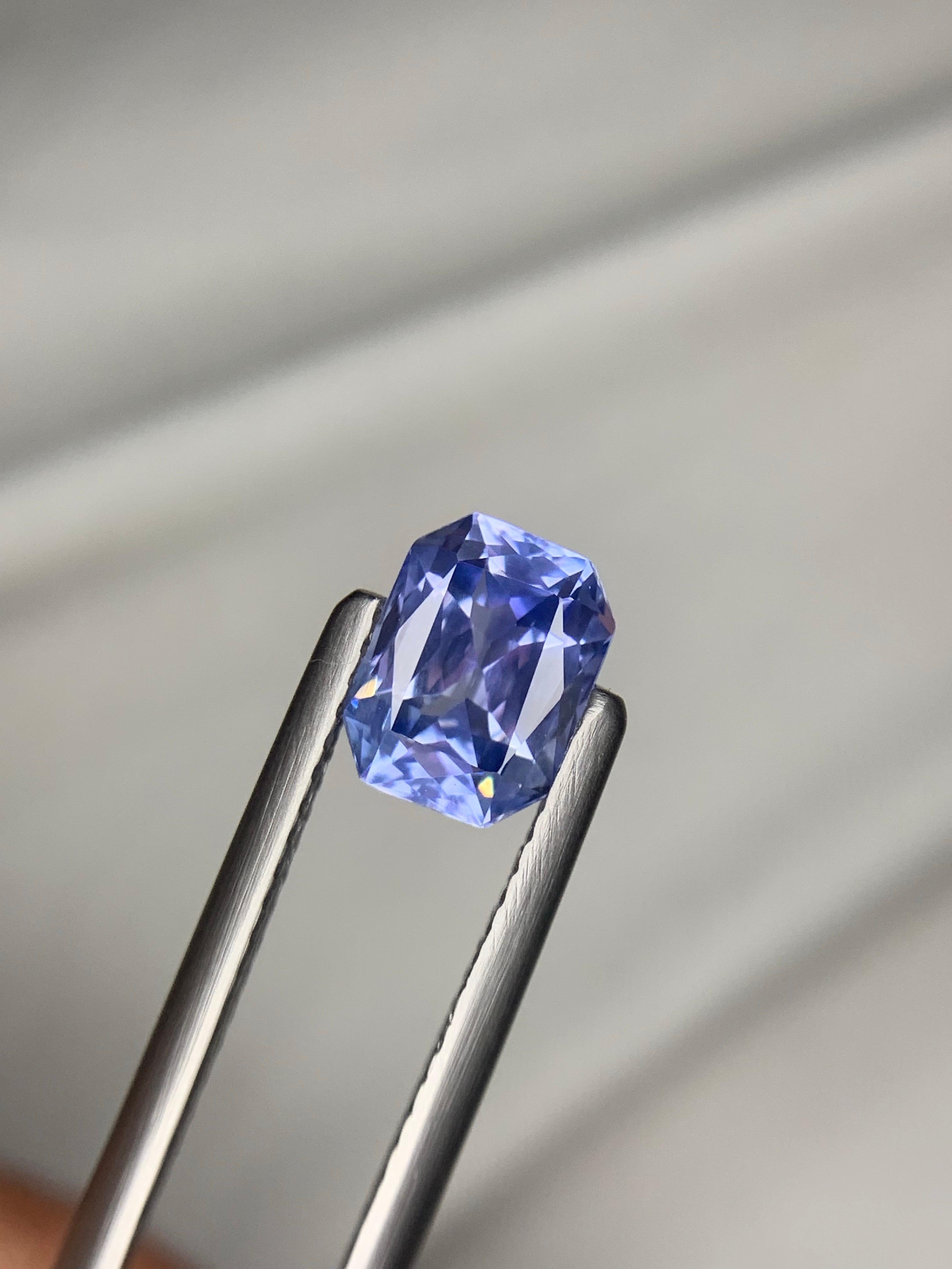 Zertifizierter 1,70 Karat natürlicher loser blauer violetter Saphir in Achteckform Edelstein im Angebot 3