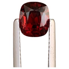 Certified 1.71 Carat Natural Loose Red Spinel Gemstone From Tanzania