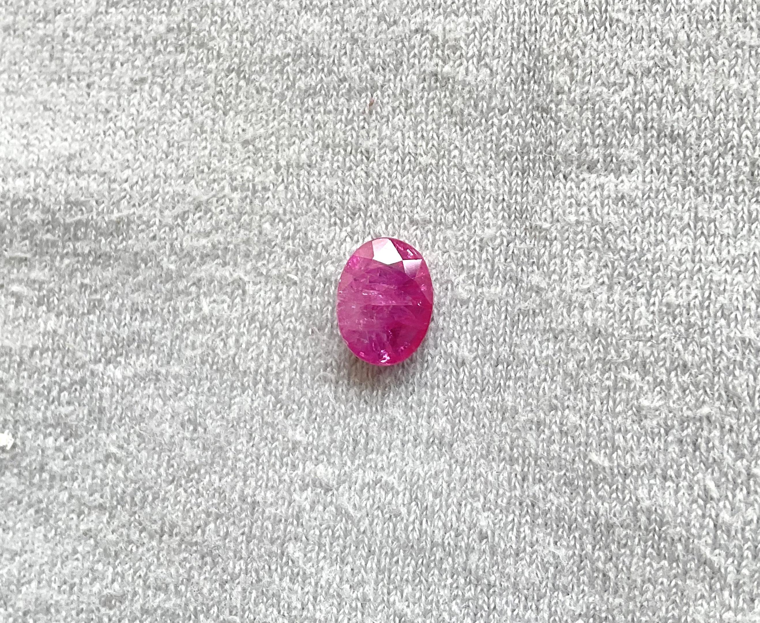 Art Deco Certified 1.71 Carats Mozambique Ruby Oval Faceted Cut stone No Heat Natural Gem For Sale