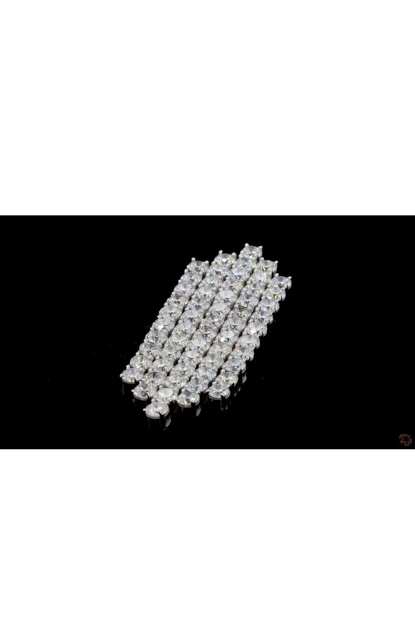 Boucles d'oreilles en or 18k certifiées 17.40 carats F-G /VS Diamants ronds Brillant Pour femmes en vente