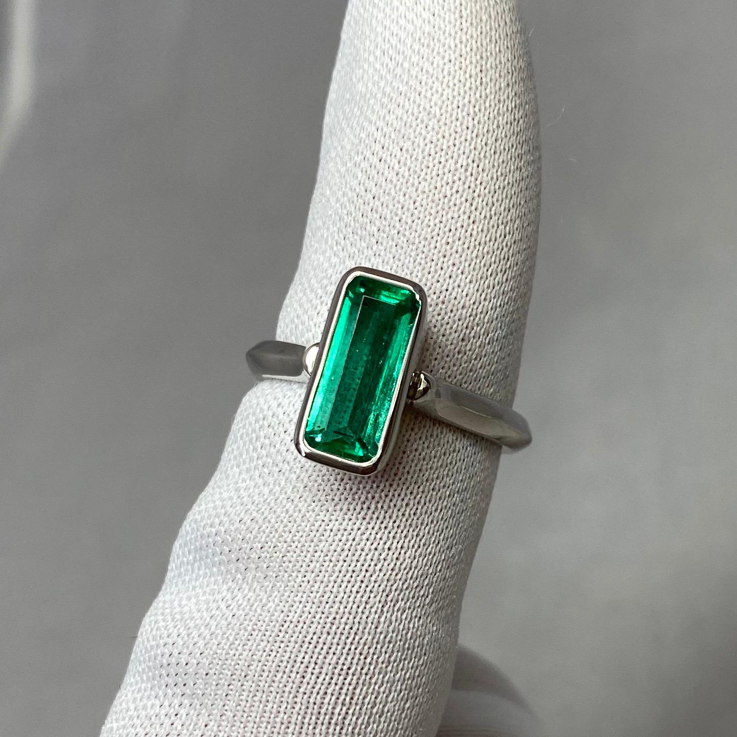 Certified 1.76 Carat Colombian Emerald 18 Karat White Gold Solitaire Ring 8
