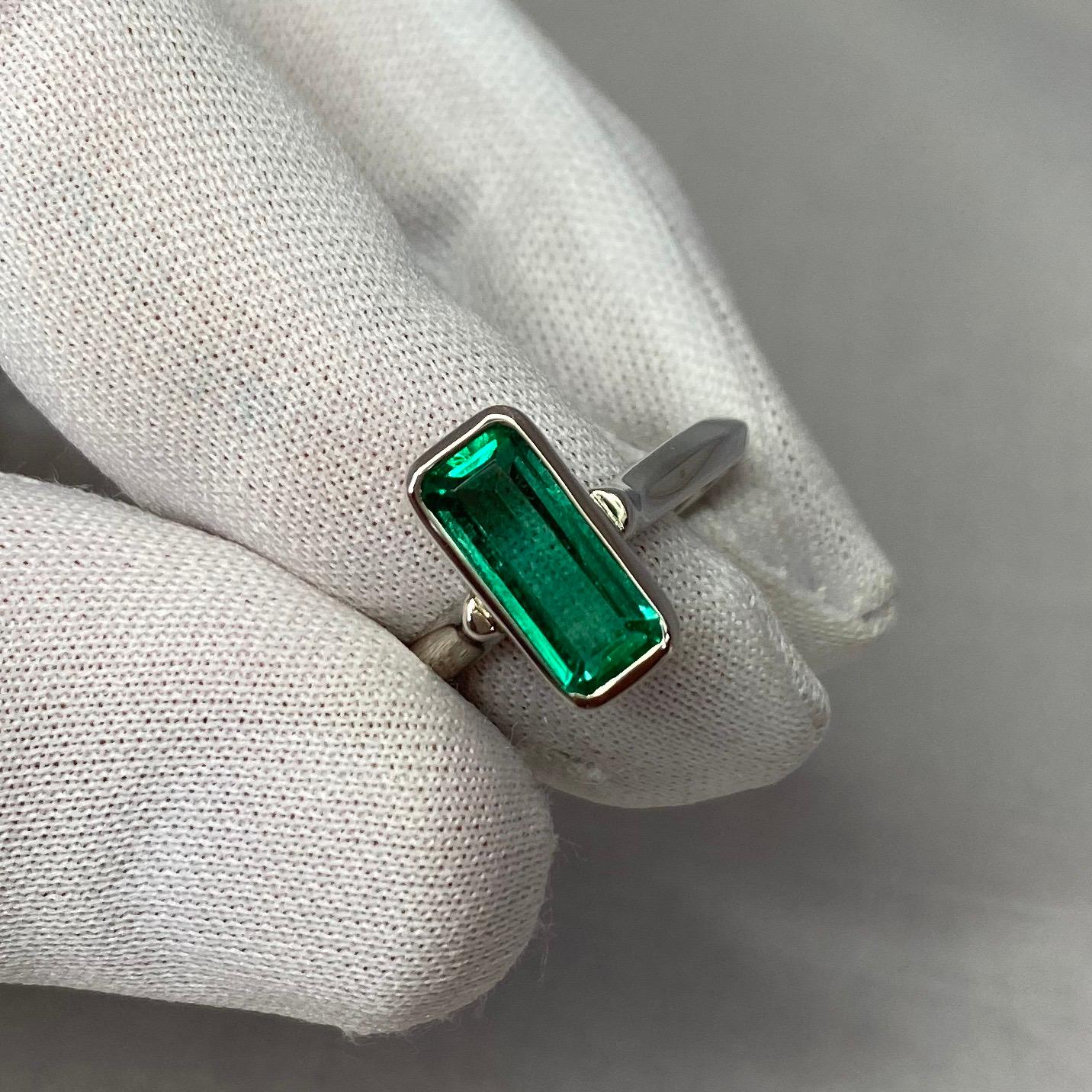 Emerald Cut Certified 1.76 Carat Colombian Emerald 18 Karat White Gold Solitaire Ring