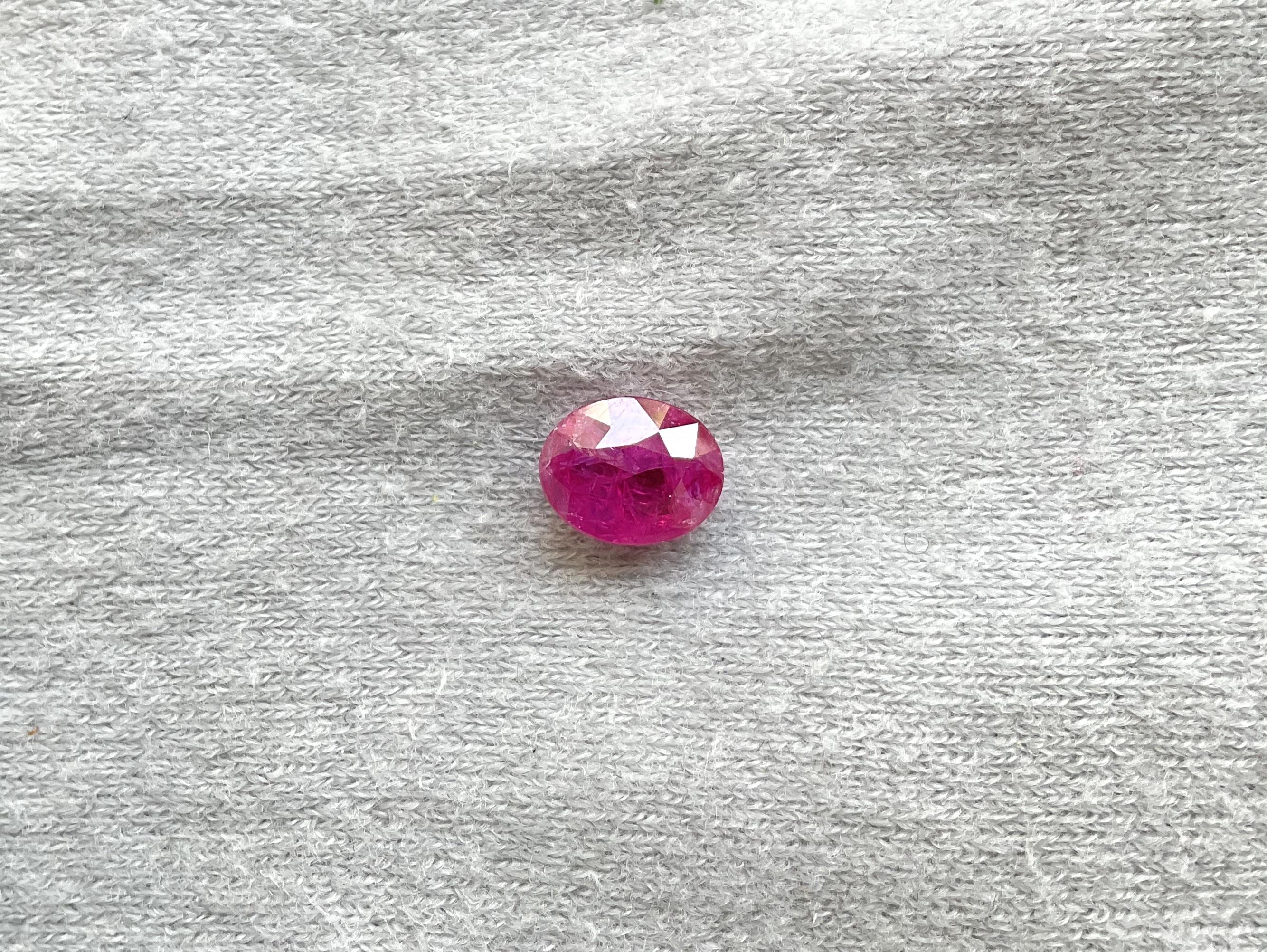 Art Deco Certified 1.78 Carats Mozambique Ruby Oval Faceted Cut stone No Heat Natural Gem For Sale