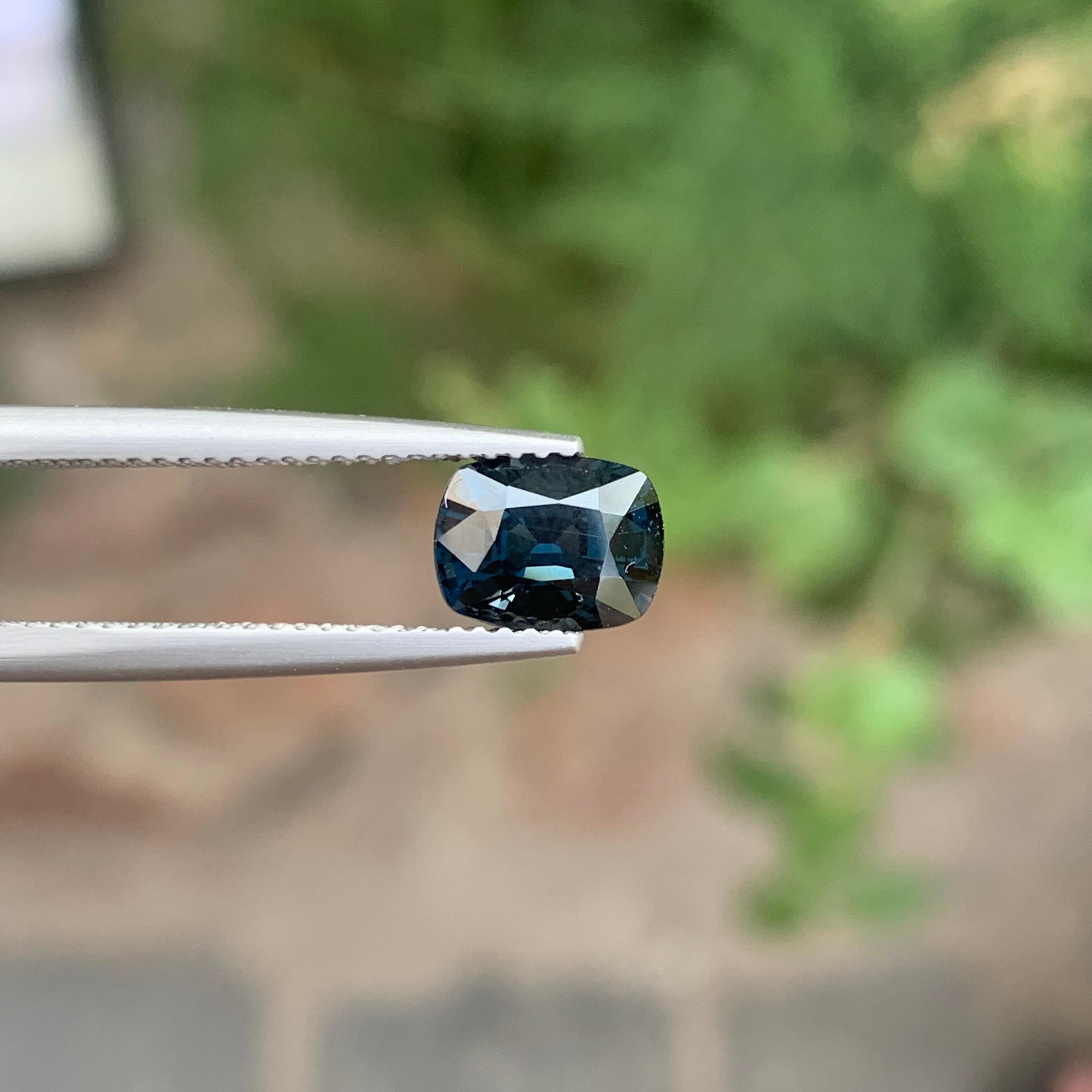 Certified 1.79 Carat Natural Loose Violent Blue Spinel Cushion Shape Gemstone For Sale 6