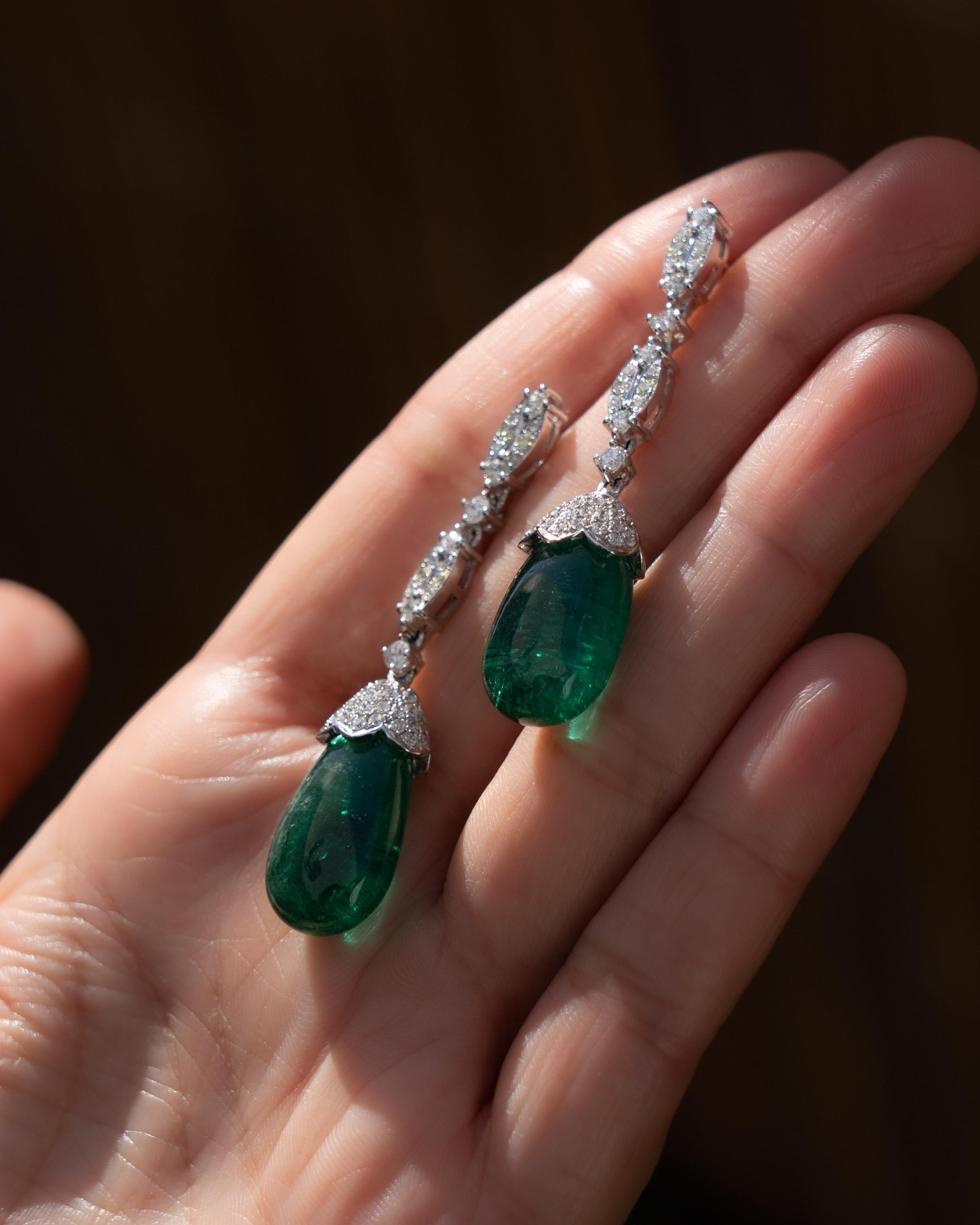 Modern 29 Carat Emerald and Diamond Drop Earrings For Sale