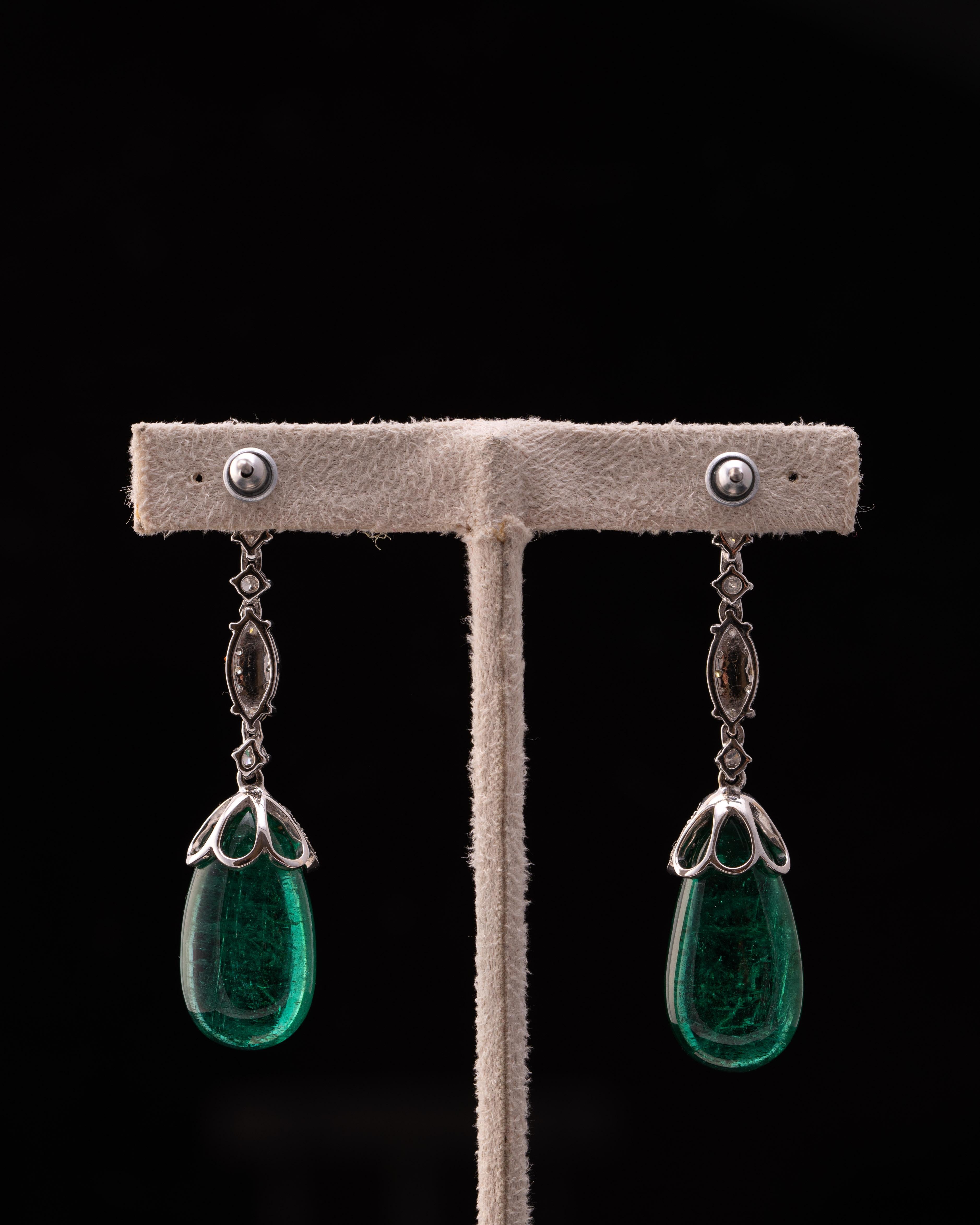 29 Carat Emerald and Diamond Drop Earrings For Sale 2