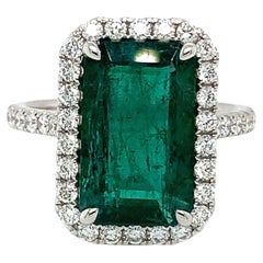 Certified 18 Karat White Gold Emerald Cut Emerald & Diamond Ring 5.08 Carats