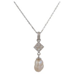 Certified 18 Kt White Gold Pendant 4 Ct Natural Bahraini Pearl Drop and Diamonds