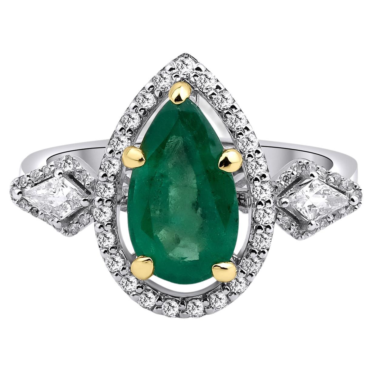 CERTIFIED 1.80CT Pear Cut Emerald And 0.48CT Diamond Tria Ring Solid 18kt Gold For Sale