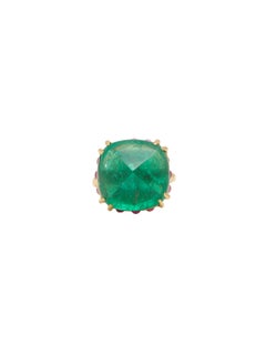 Certified 18.11 Carat Emerald Sugarloaf and Ruby Cabochon Cocktail Ring in Gold