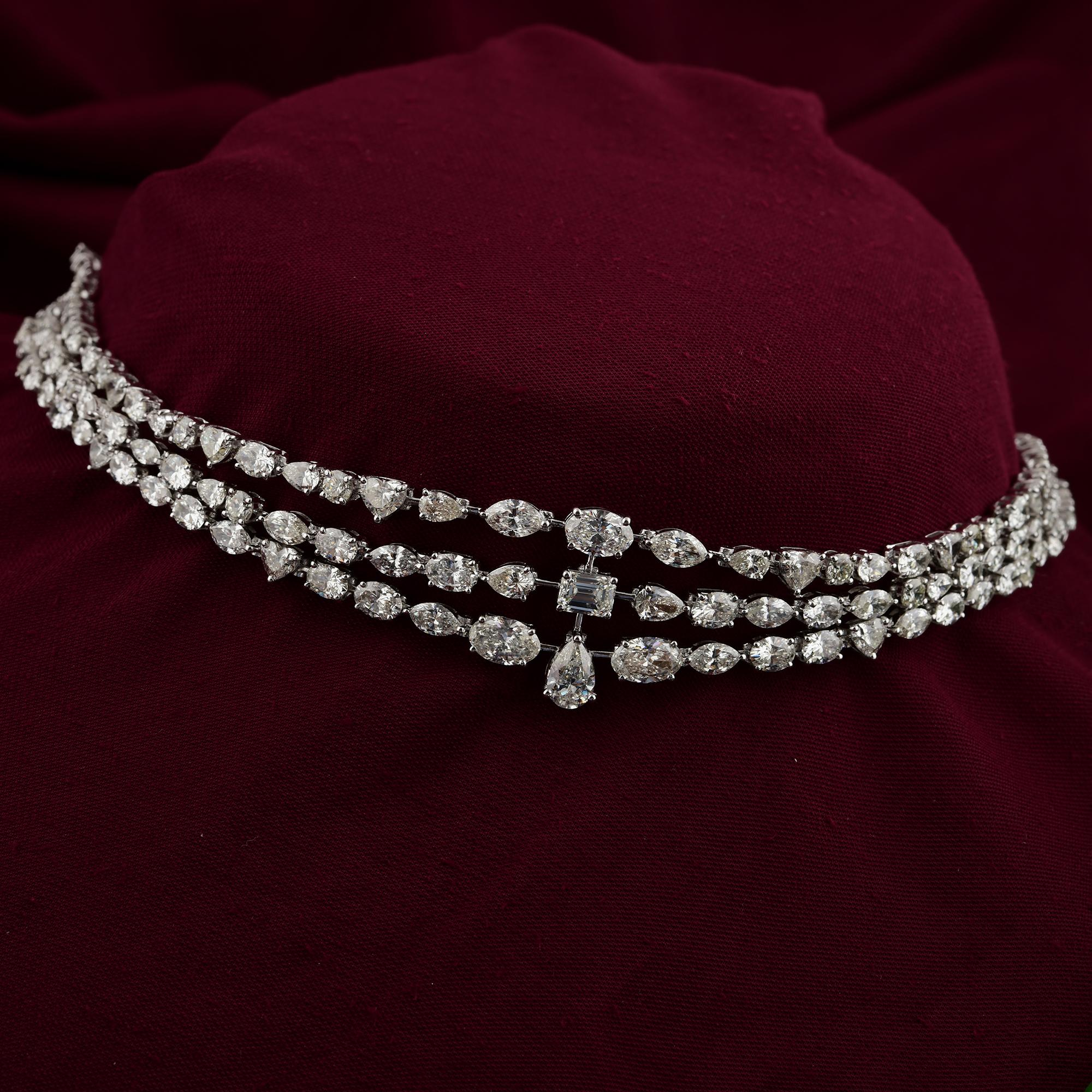 Moderniste Collier ras du cou en or blanc 18k certifié 18.47 carats diamant à trois couches en vente