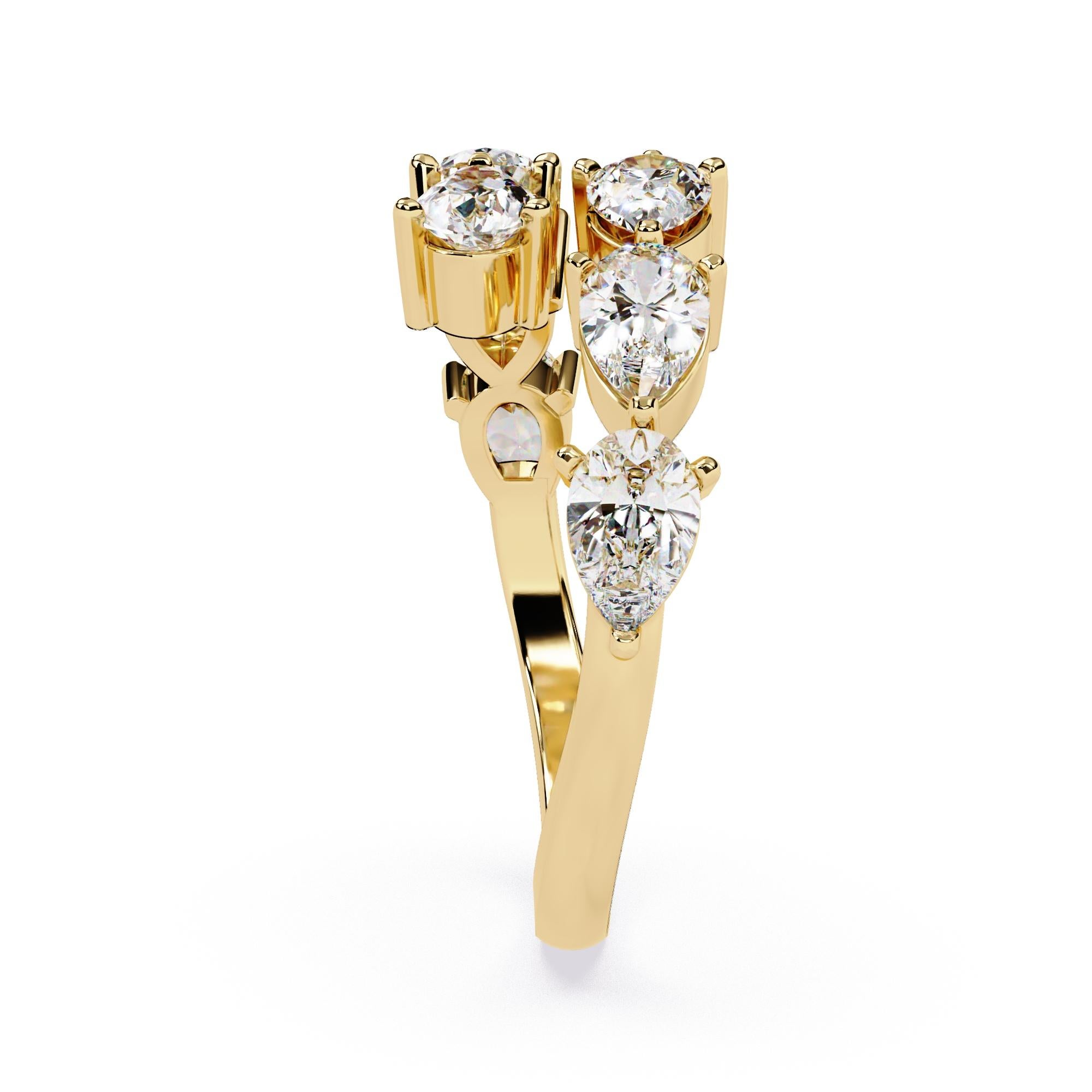 Bague d'exception en or 14 carats avec diamants en forme de poire certifiés de 1,85 carat en vente 4