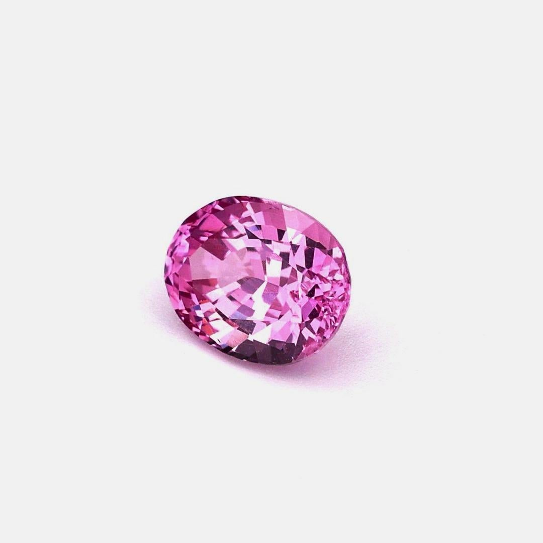 Modern Certified 1.85 Ct Unheated Pink Sapphire Ceylon Origin Ring Gemstone  For Sale
