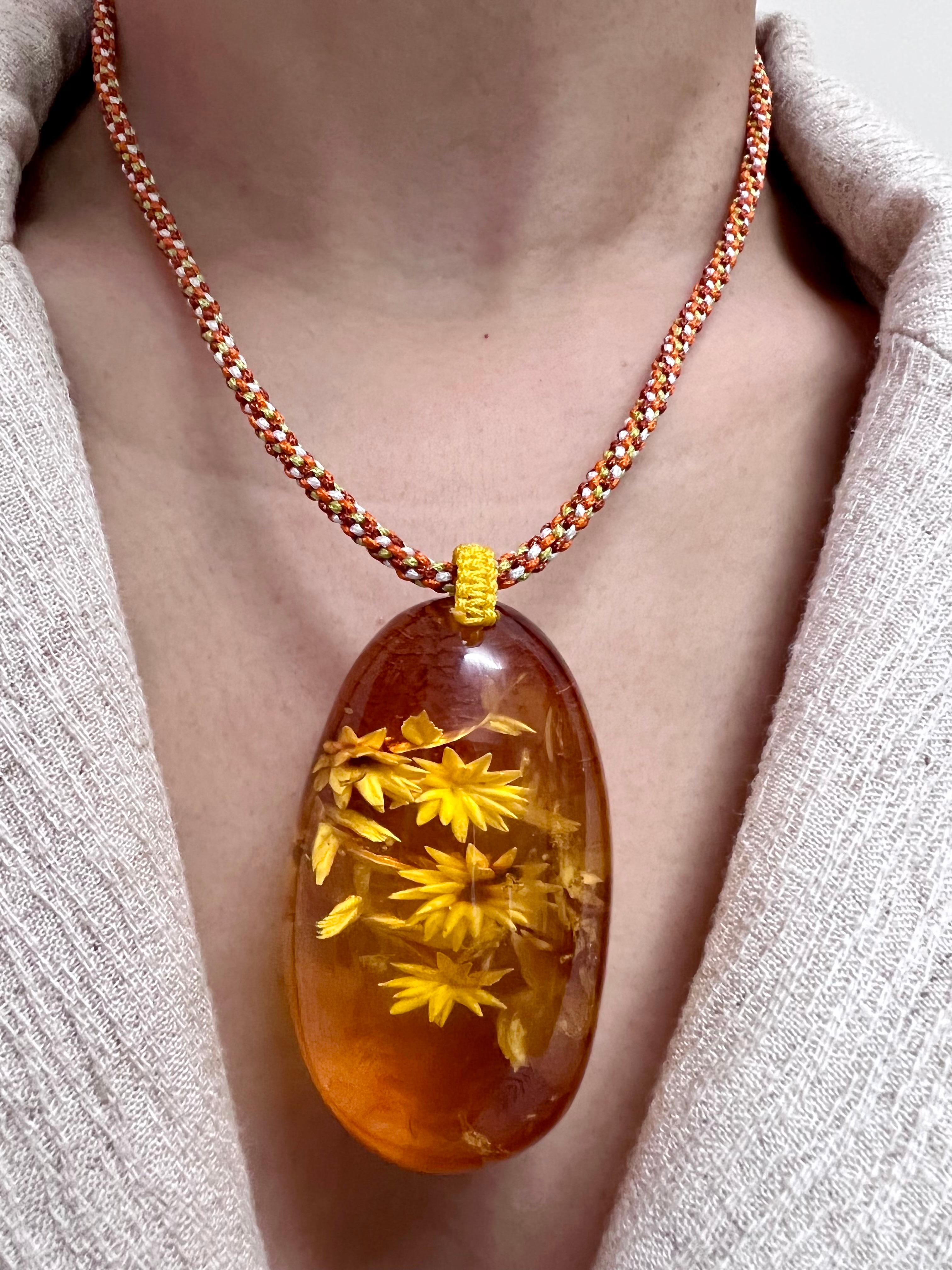 Certified 187 Carat Natural Amber Flower Pendant Necklace, Statement Jewelry For Sale 5