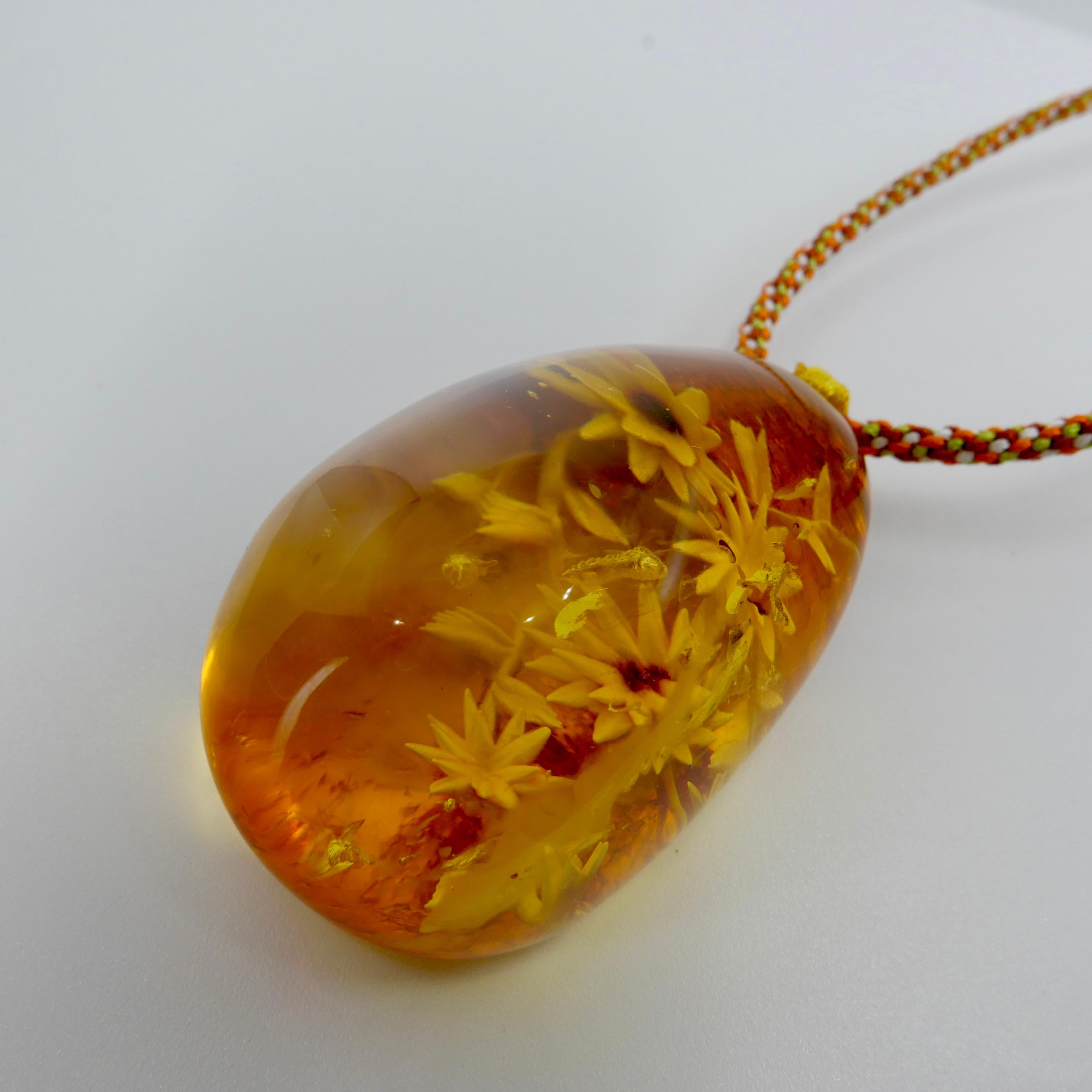 Certified 187 Carat Natural Amber Flower Pendant Necklace, Statement Jewelry For Sale 7