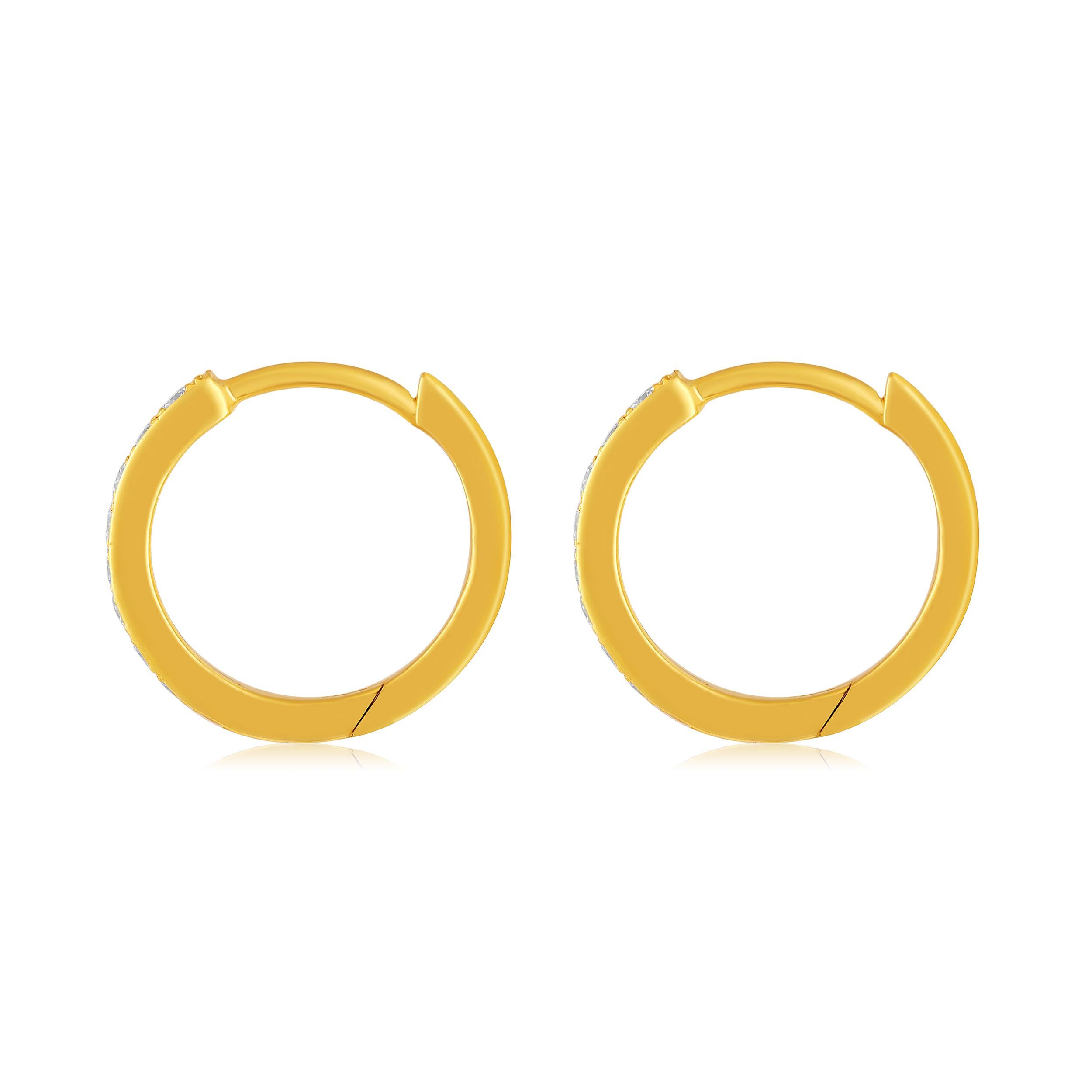 Contemporary Certified 18k Gold 0.1 Carat Natural Diamond Huggie Hoop Yellow Earrings For Sale