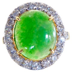 Anillo con halo de diamantes y jadeíta de Myanmar de 2,44 quilates y 1,04 quilates de oro de 18 quilates certificado