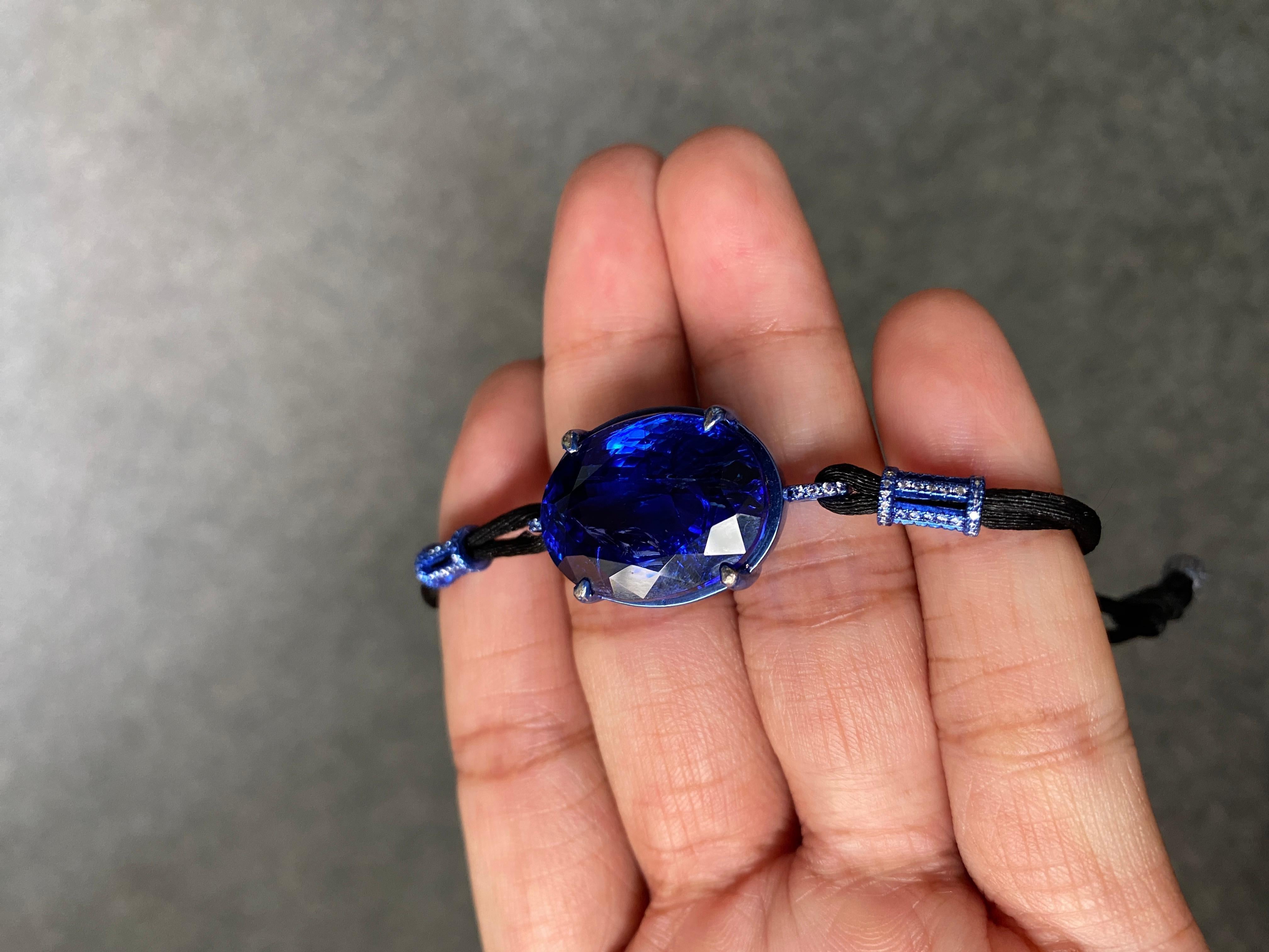 Women's or Men's Certified 18K Gold Tanzanite And Diamond Adjustable Bracelet With Blue Plating For Sale
