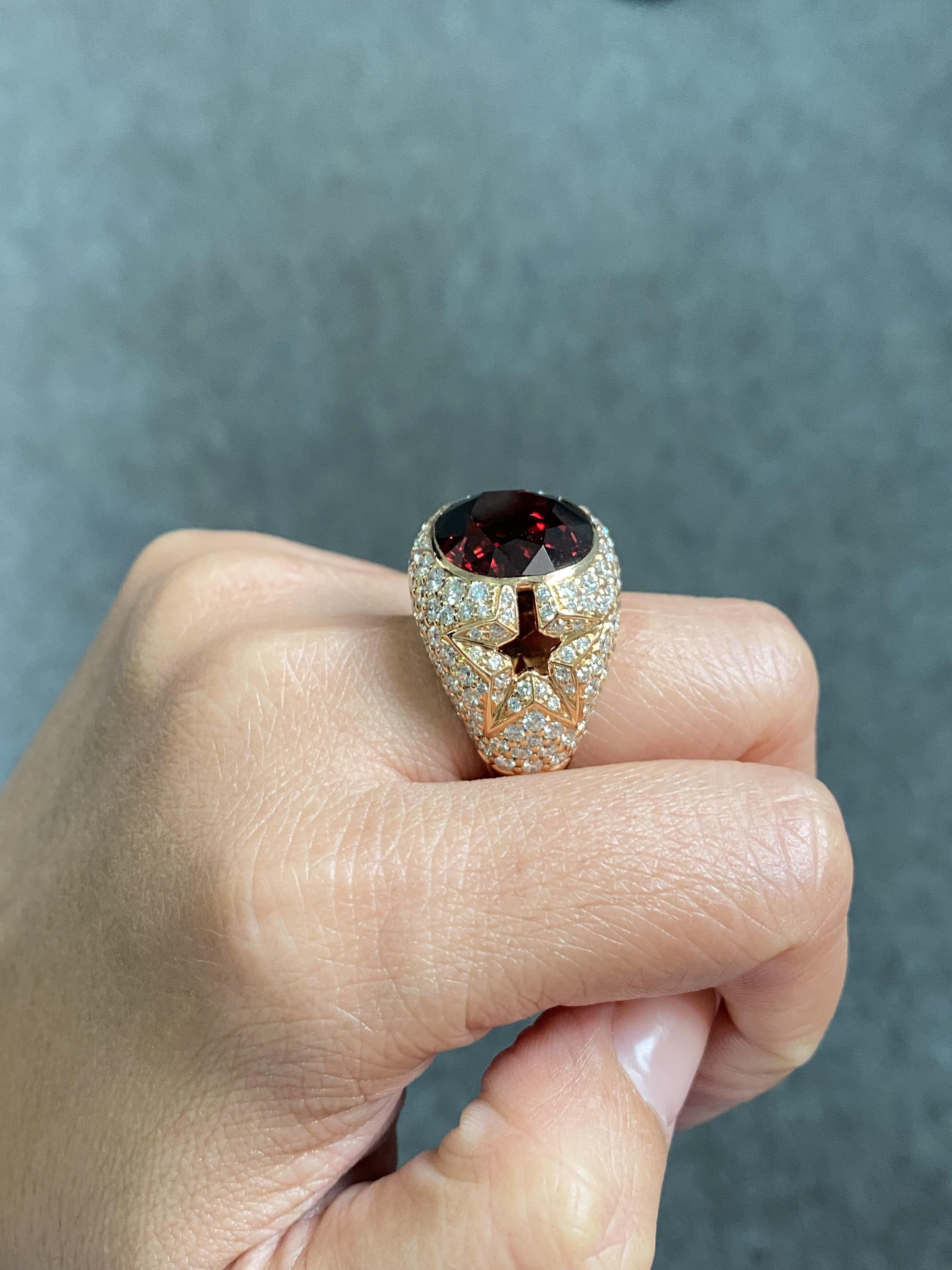 Anillo de cóctel de oro rosa certificado de 18 quilates, raro, de 22,6 quilates de espesartita y diamantes en venta 2