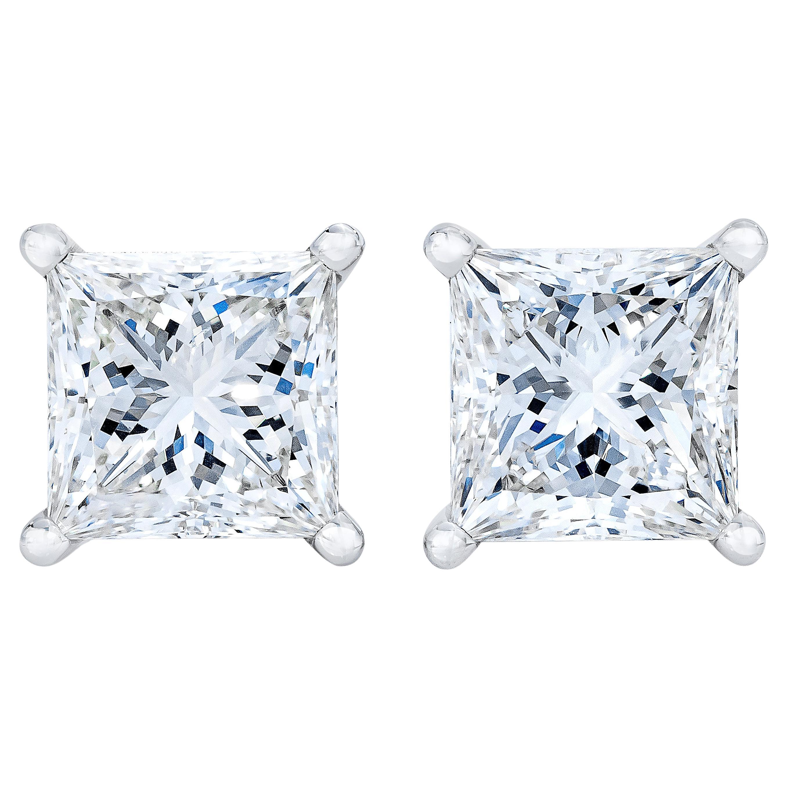 Certified 18K White Gold 1.00 Carat Solitaire Diamond Screw Back Stud Earrings For Sale