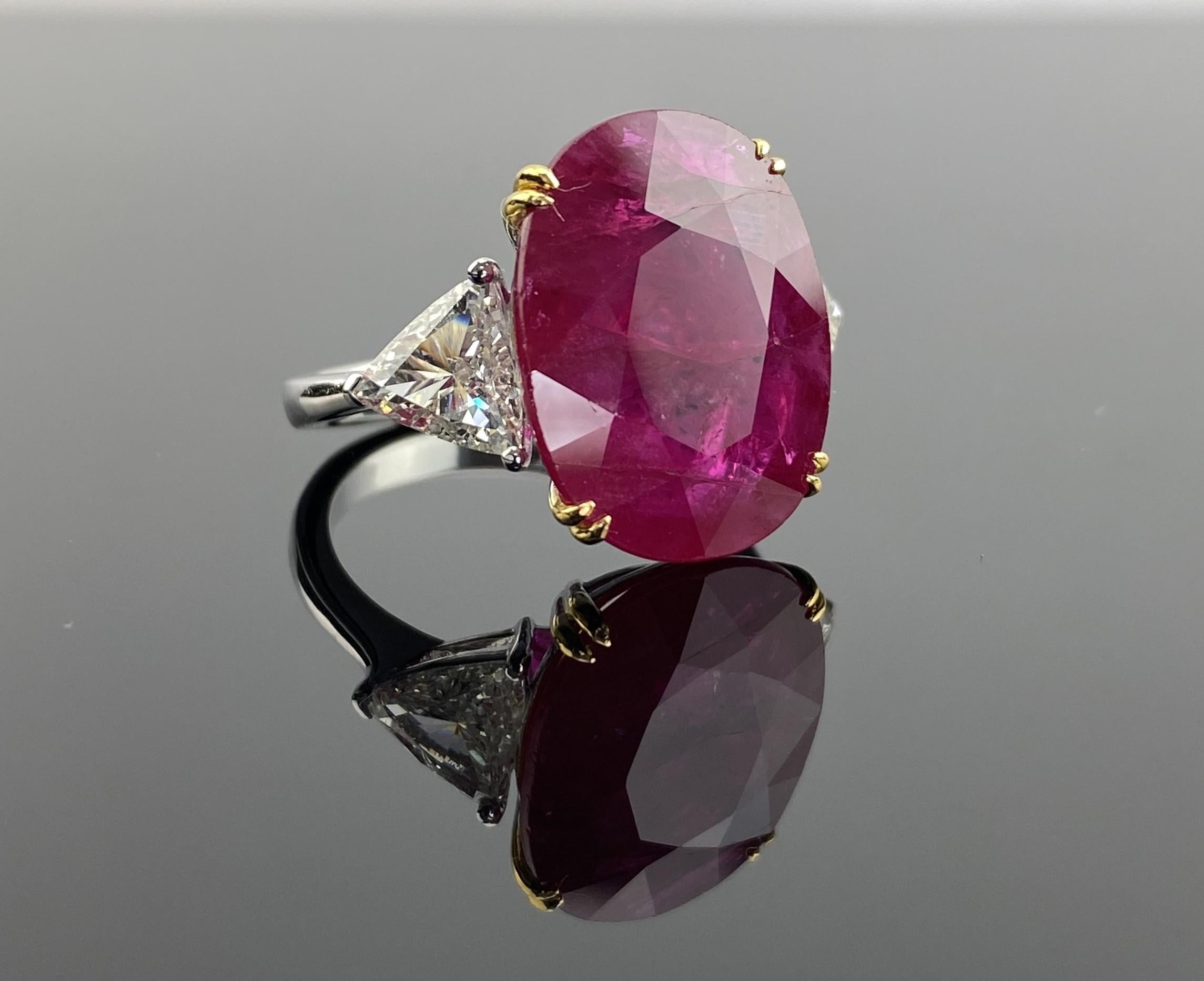 Modern Certified 18K White Gold 12 Carat Ruby and Diamond Cocktail Ring For Sale