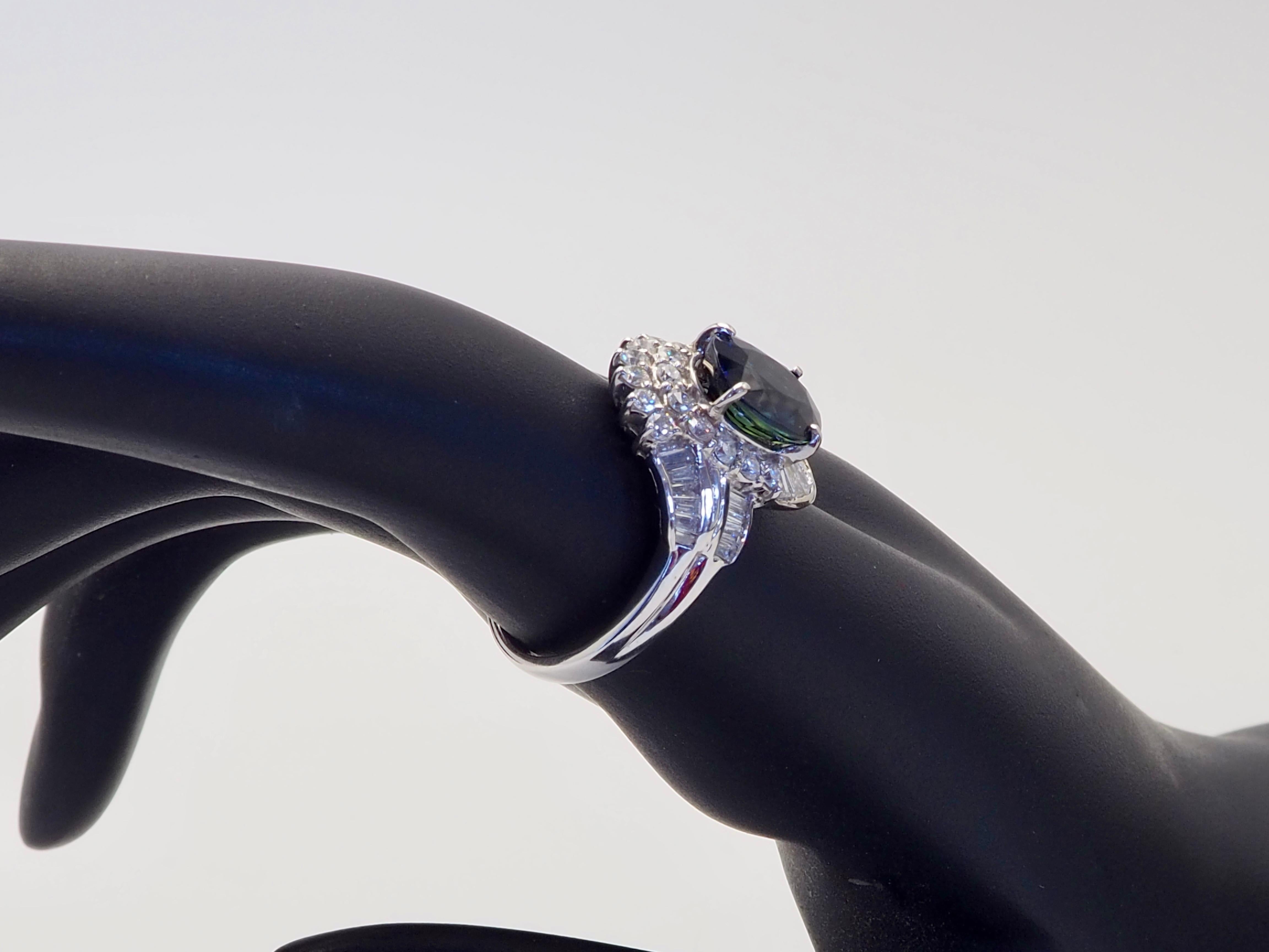 Anello certificato in oro bianco 18 carati con zaffiro thailandese da 2,80 carati e diamante da 0,88 carati in vendita 3