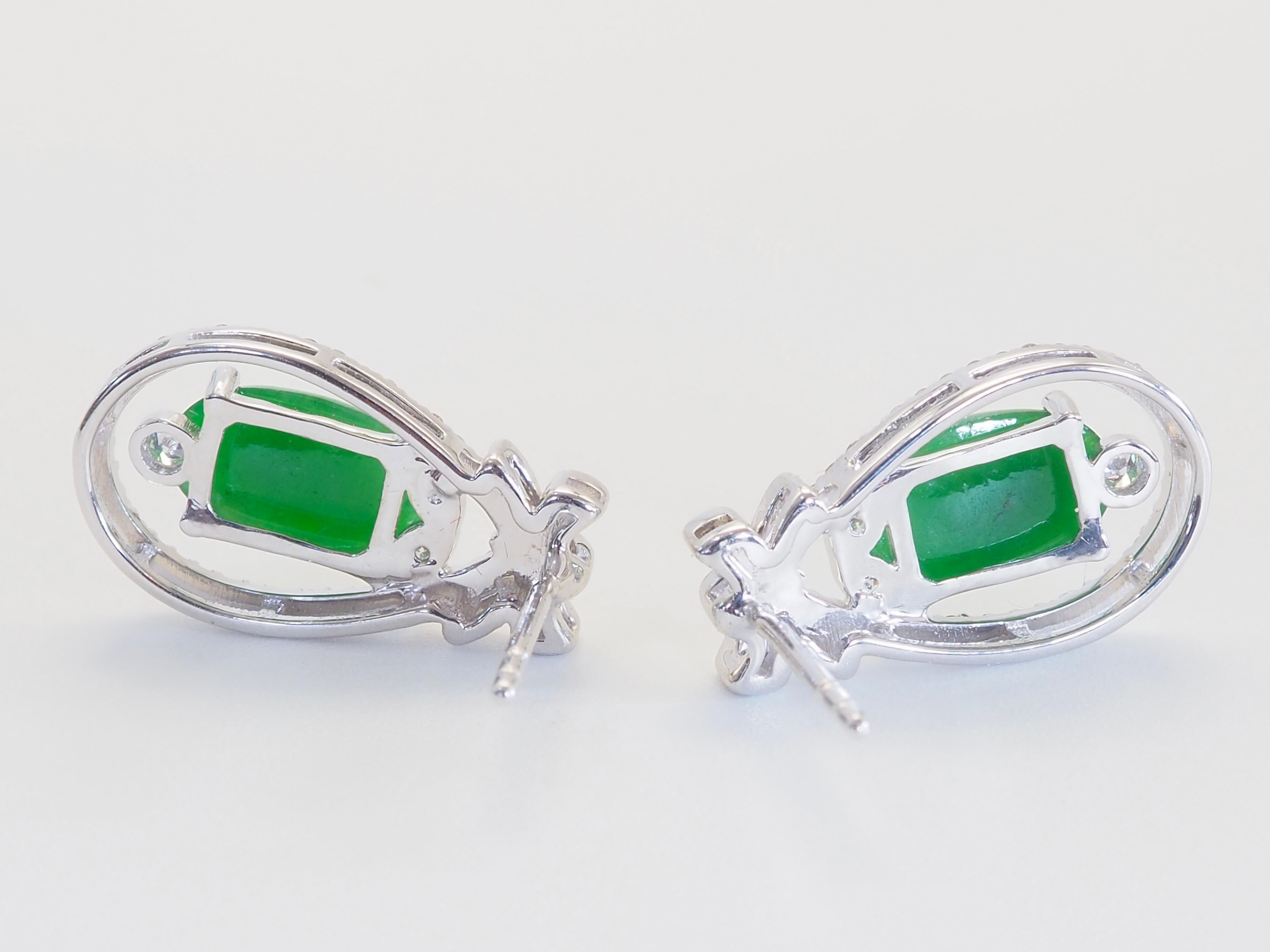Zertifizierte 18K Weißgold 3ct Typ-A Myanmar Jadeit & 0,50ct Diamant Ohrringe (Retro) im Angebot