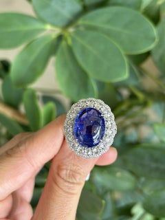 Certified 18K White Gold Tanzanite and Diamond Ring In 18K White Gold