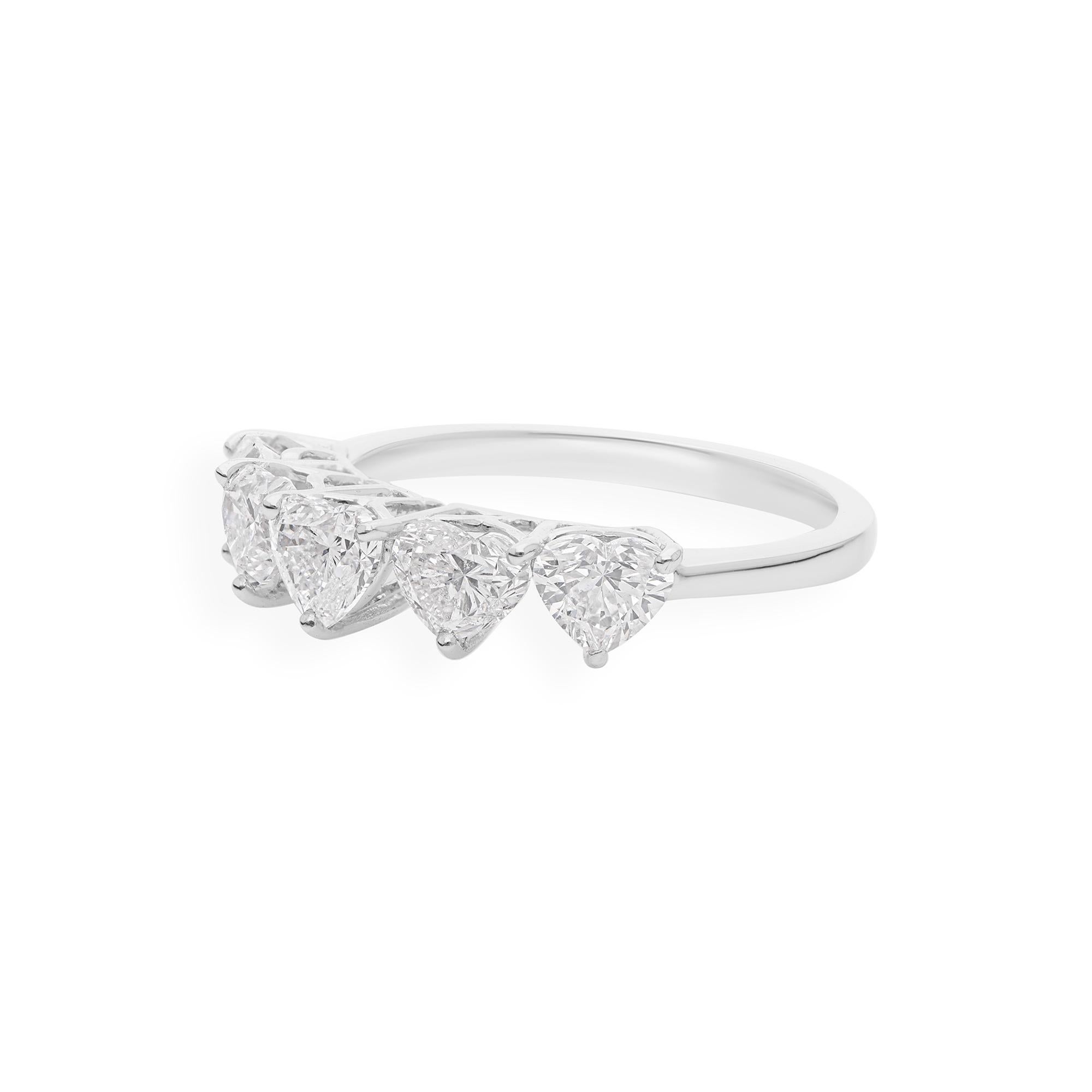 En venta: Anillo de media banda de diamantes SI/H talla corazón certificado de 1,91cts Oro blanco macizo de 18k  7