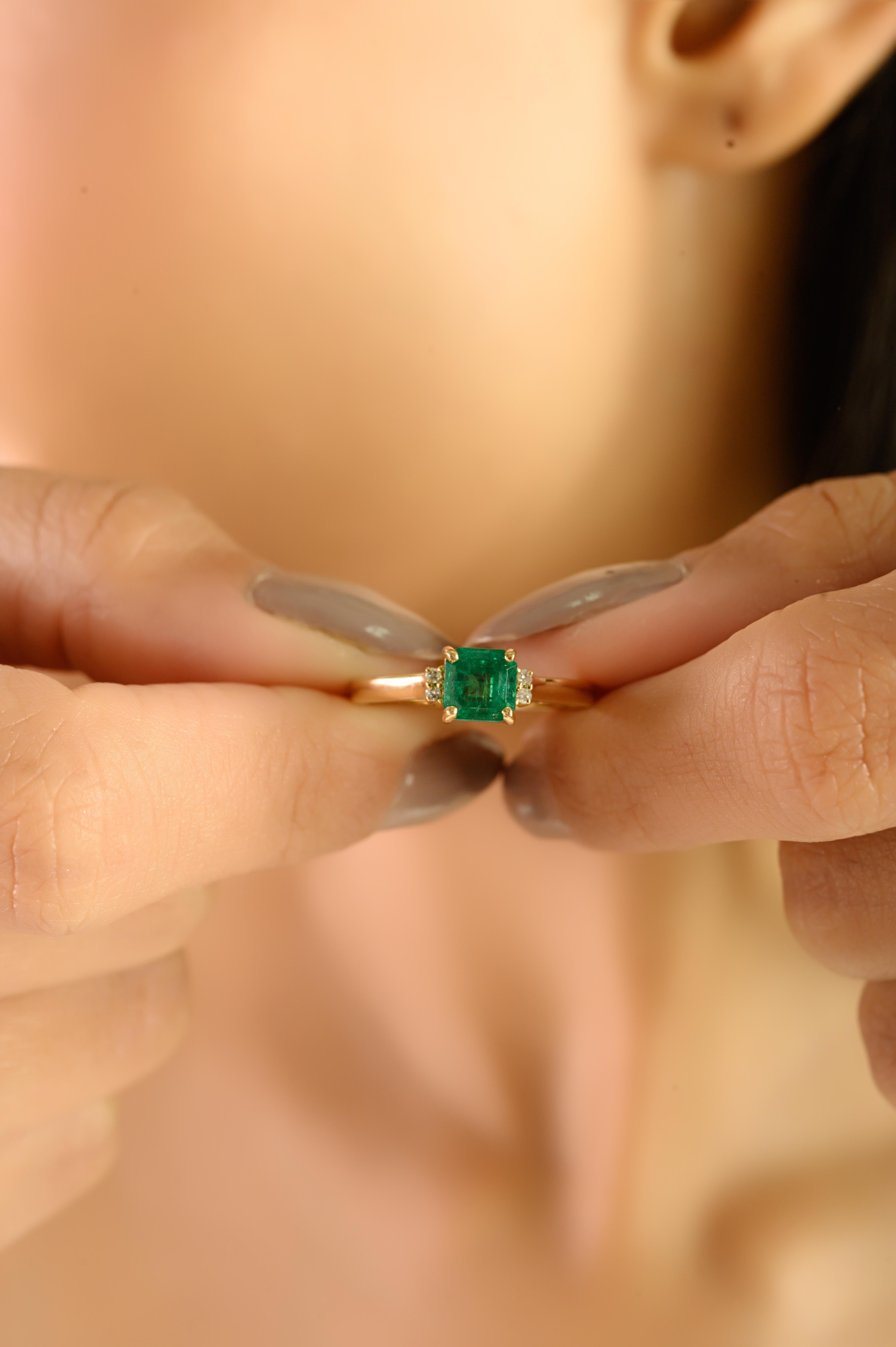 En venta: Anillo solitario de esmeralda natural y diamante de corte cuadrado certificado de 1 quilate en oro de 14 quilates  2