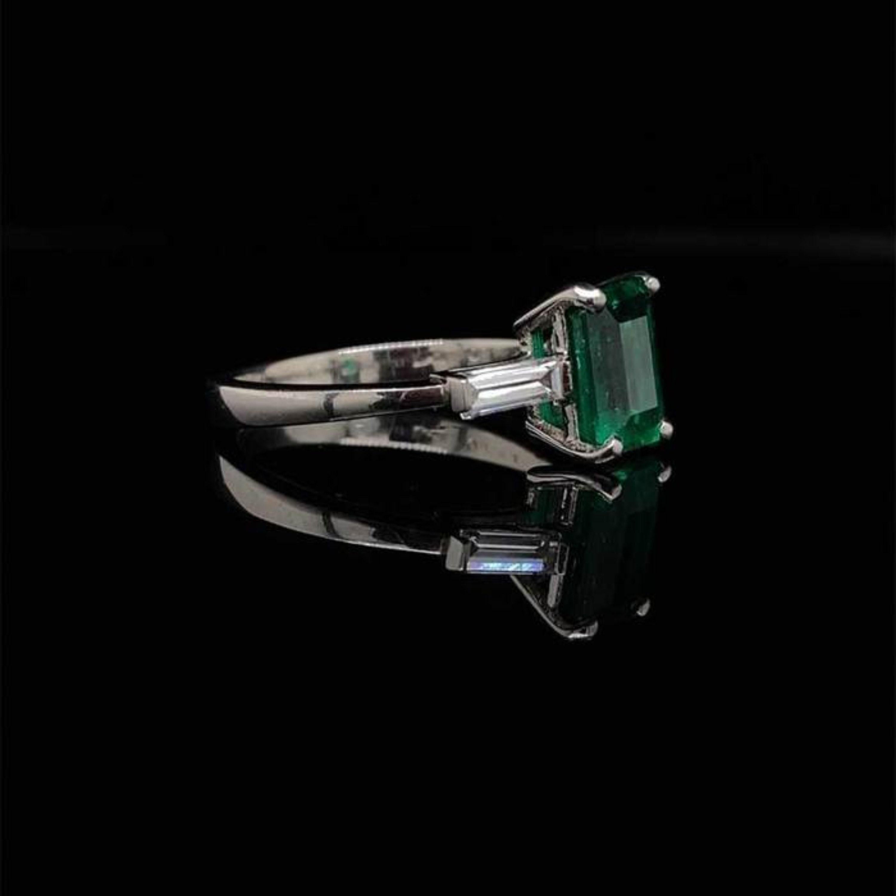 For Sale:  Certified 2 Carat Natural Emerald and Diamond Engagement Ring, White Gold Ring 2