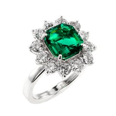 Certified 2 Carat No Oil Colombian Emerald and Diamond Cluster Platinum Ring