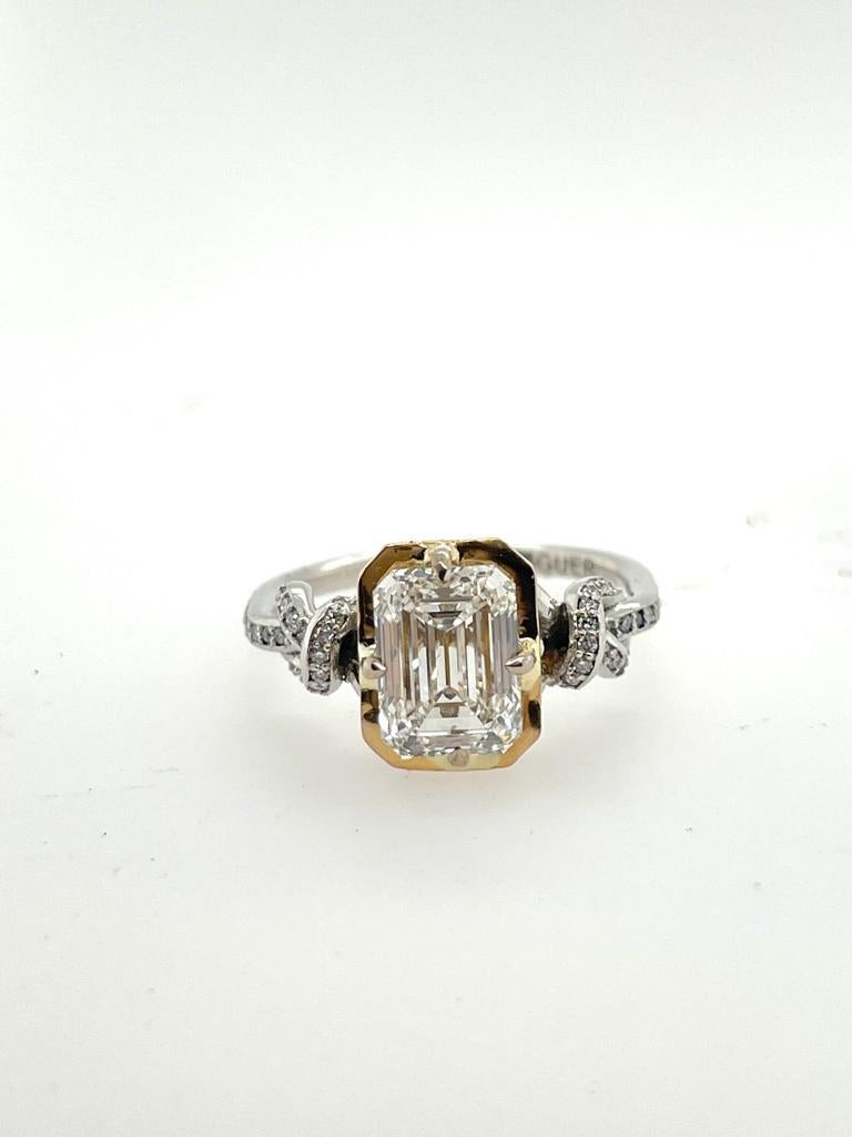 Certified 2ct FSI Emerald Cut Diamond Engagement Ring with 22ct Yellow Gold  For Sale 1
