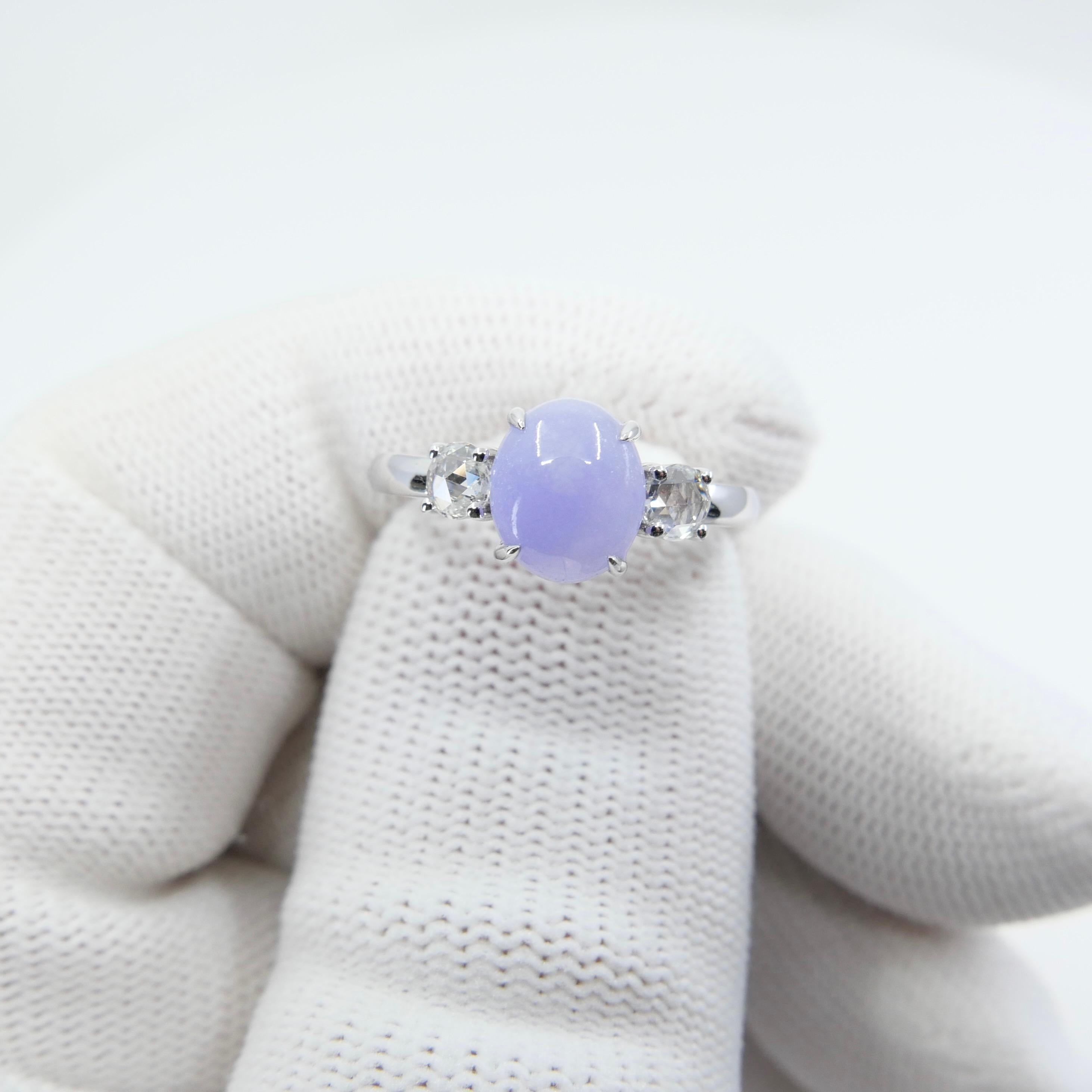 Contemporary Certified 2.06 Carats Intense Lavender Jade & Rose Cut Diamond 3 Stone Ring For Sale