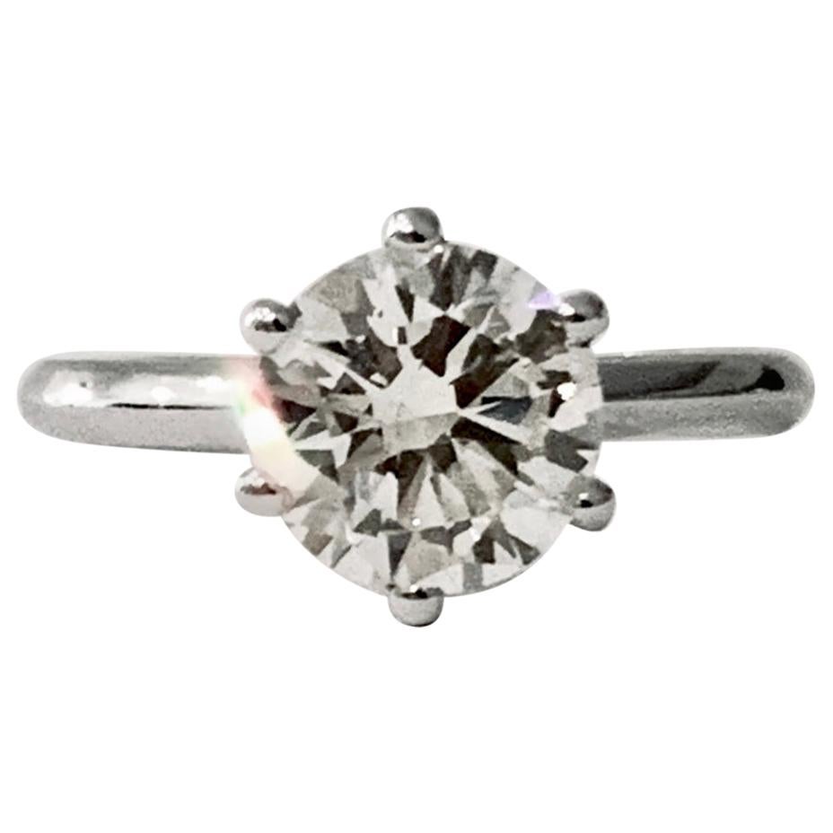 Certified 2.08 Carat Round Brilliant Cut Diamond Ring in 18 Carat White Gold For Sale