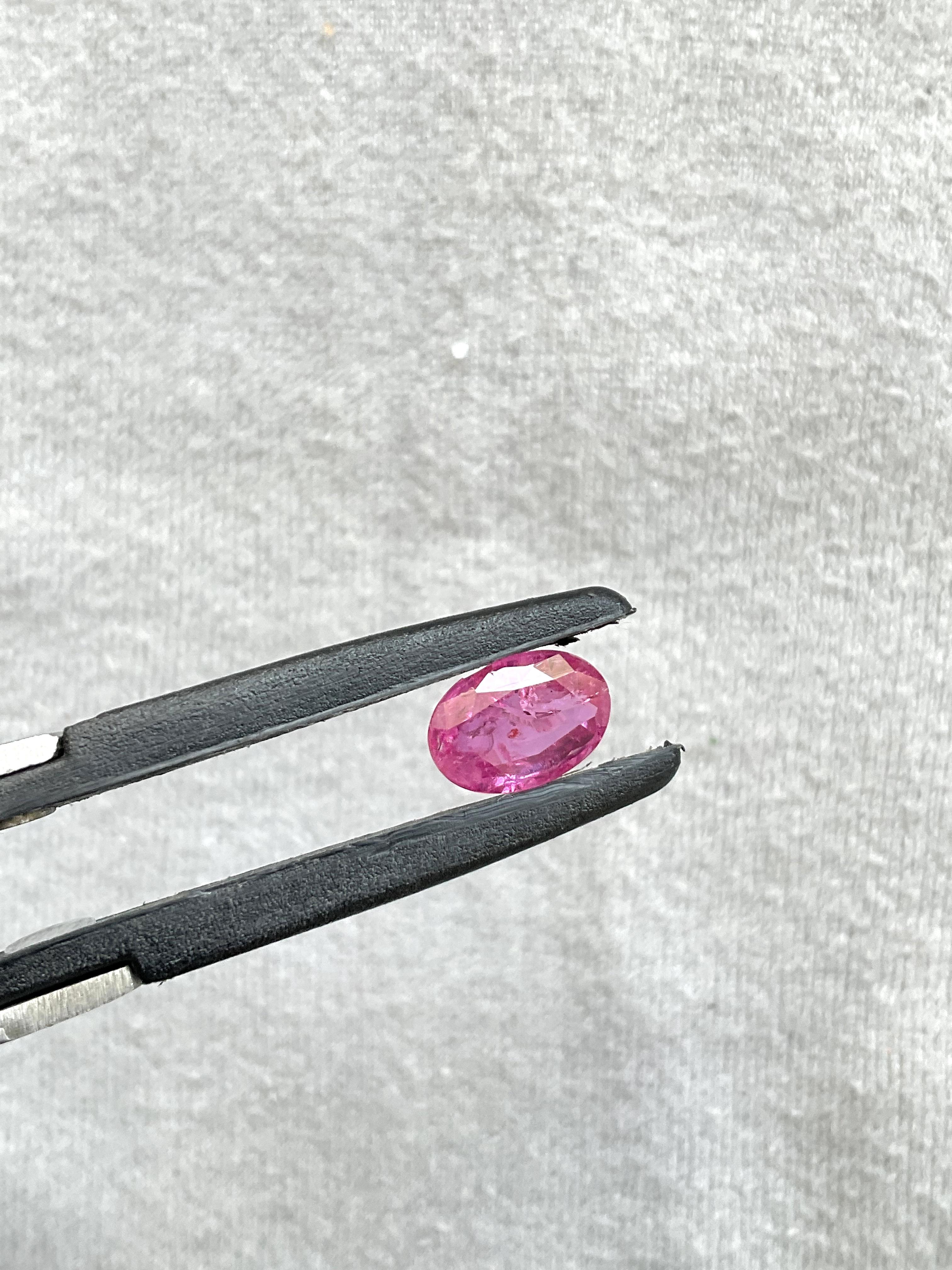 Certified 2.08 Carats Mozambique Ruby Oval Faceted Cut stone No Heat Natural Gem In New Condition In Jaipur, RJ
