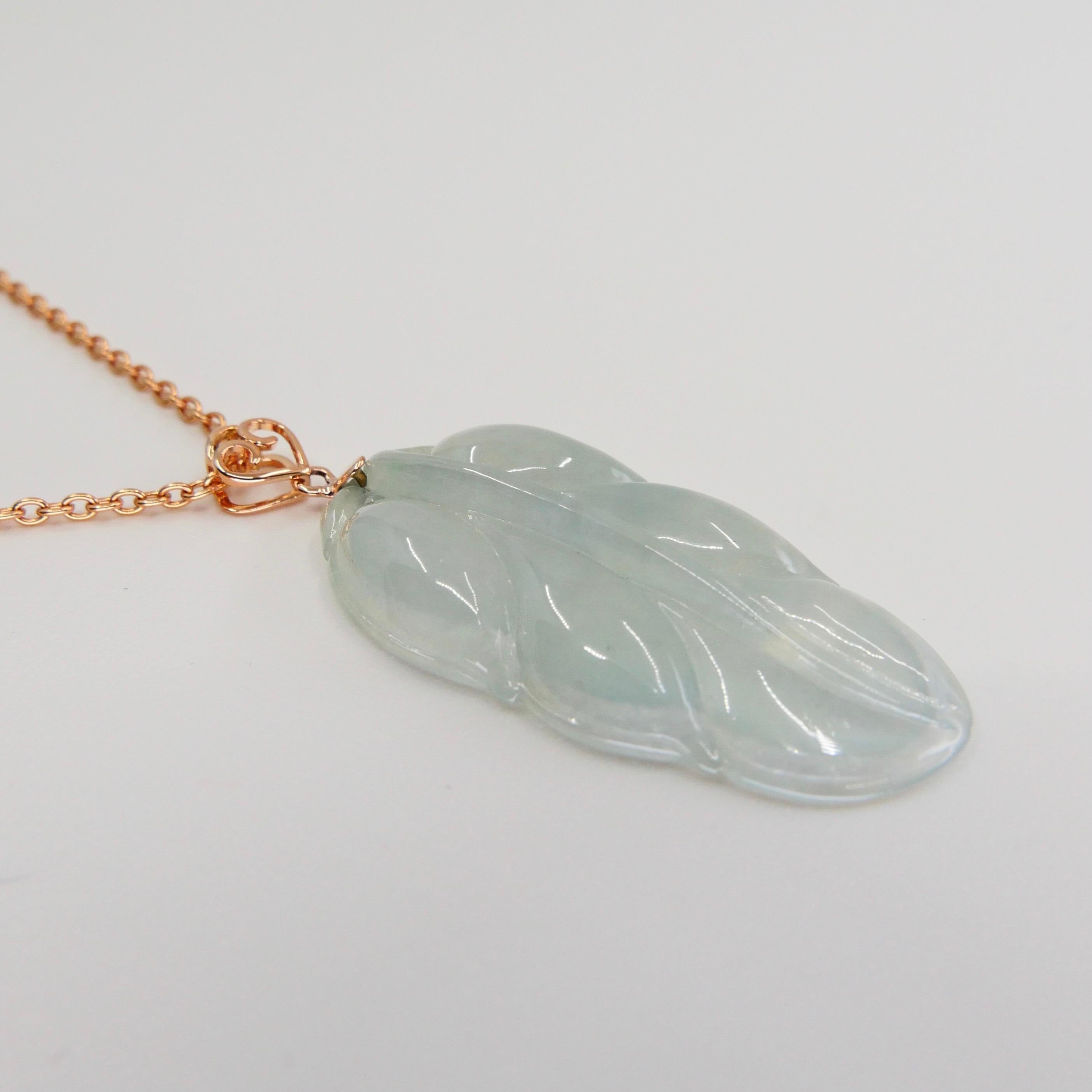 Certified 20.84 Carat Icy Jadeite Jade Leaf Pendant Necklace, Good Fortune In New Condition For Sale In Hong Kong, HK