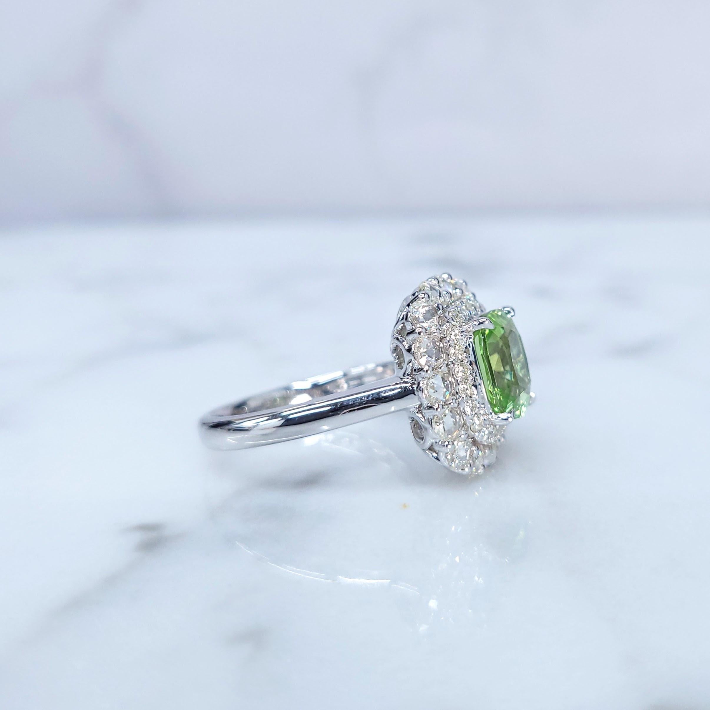 Certified 2.10 Carat Burmese Peridot & Diamond Ring in 18K White Gold For Sale 1