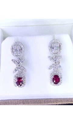Boucles d'oreilles en or 18 carats avec rubis naturel certifié de 2,10 carats et diamants de 1,70 carat