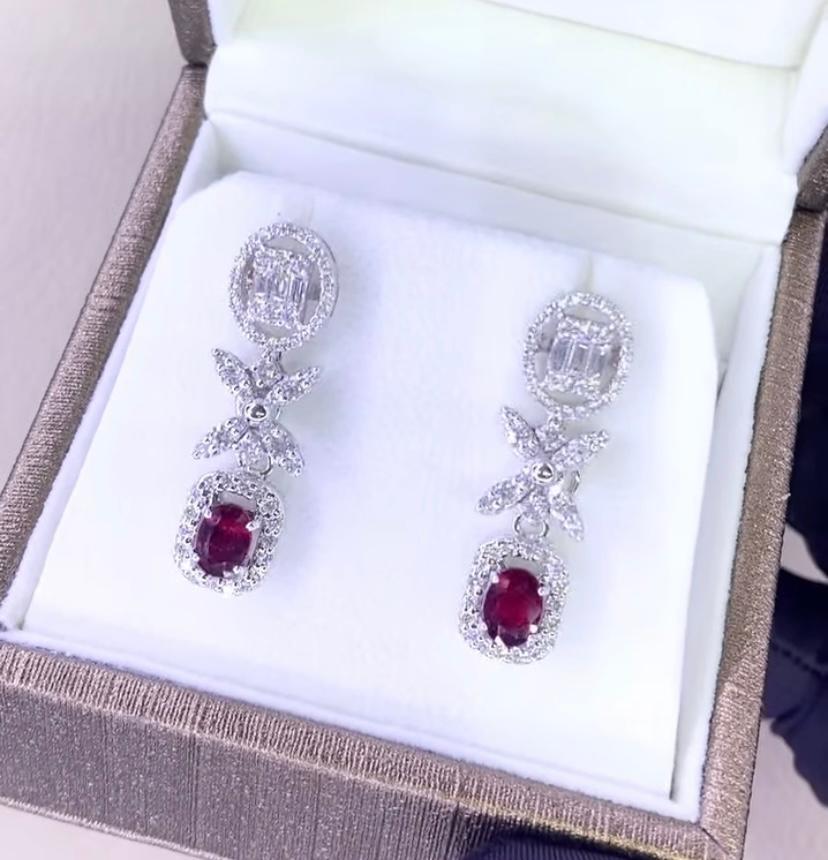 Boucles d'oreilles en or 18 carats avec rubis naturel certifié de 2,10 carats et diamants de 1,70 carat Neuf - En vente à Massafra, IT