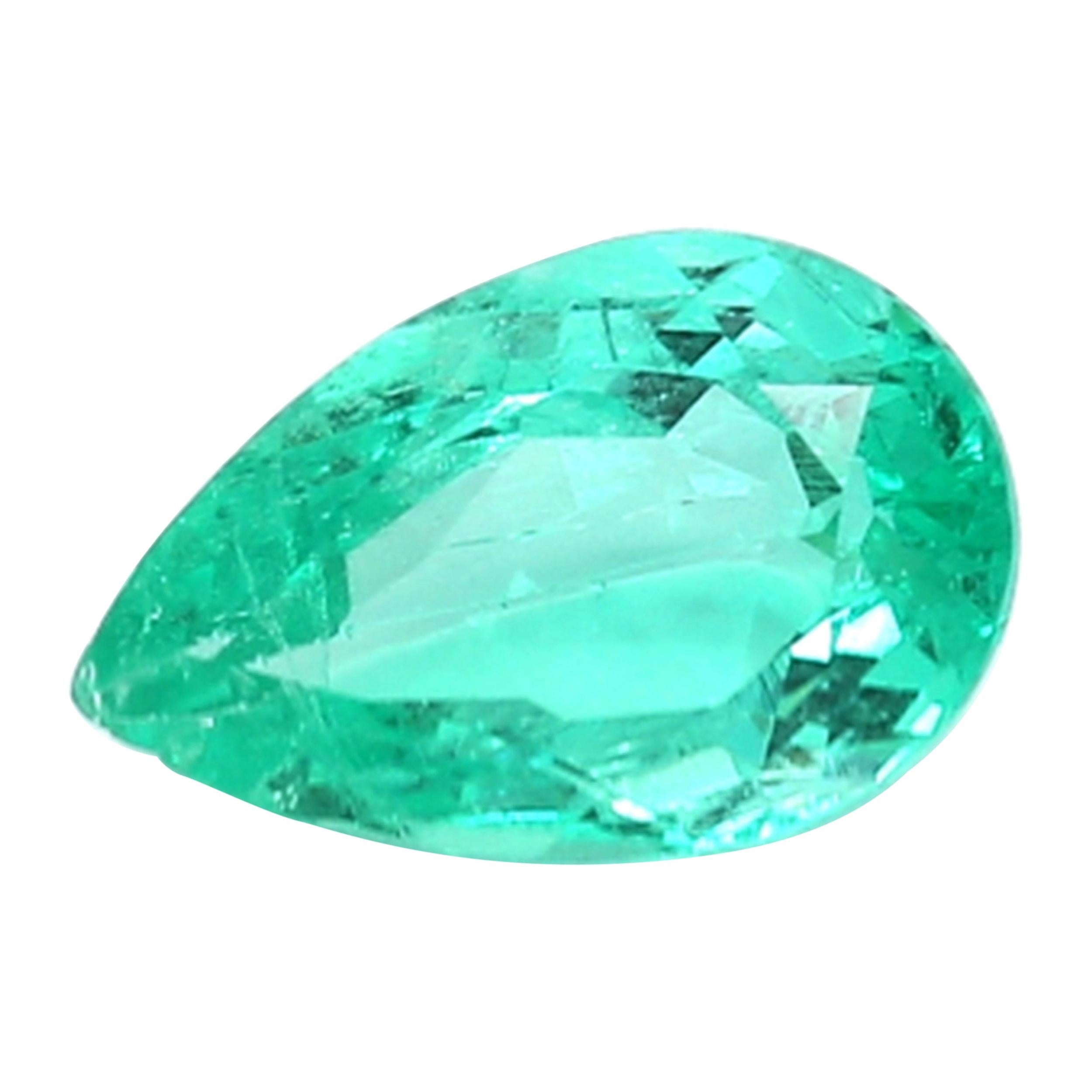 Certified 2.12 Carat Colombian Emerald