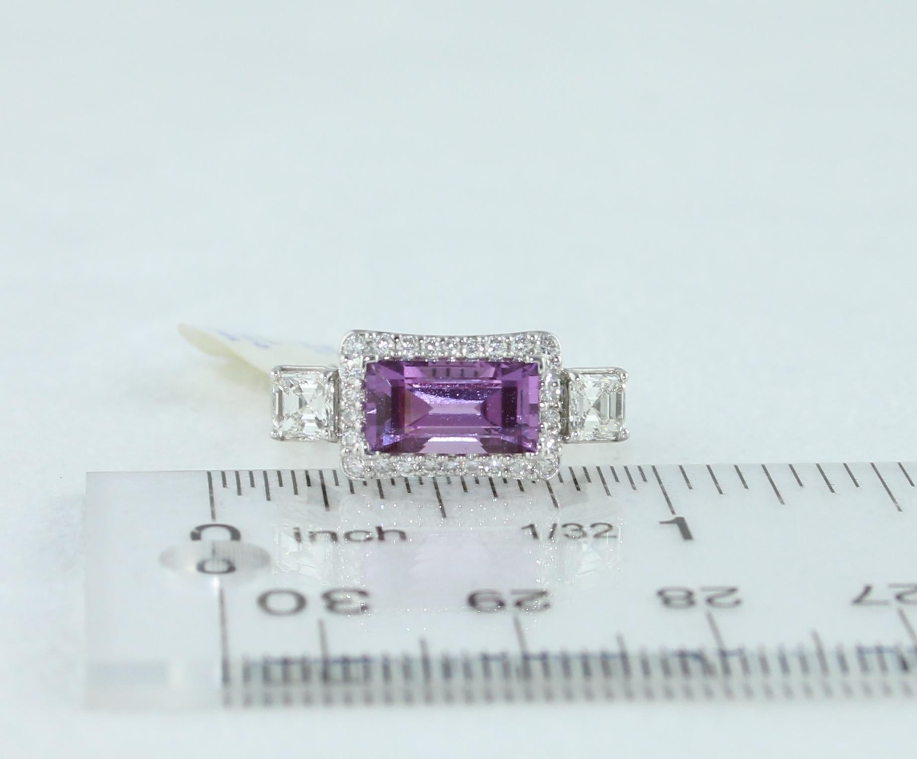 Goldring mit zertifiziertem 2,21 Karat unbehandeltem lila violettem Saphir und Diamant im Angebot 4