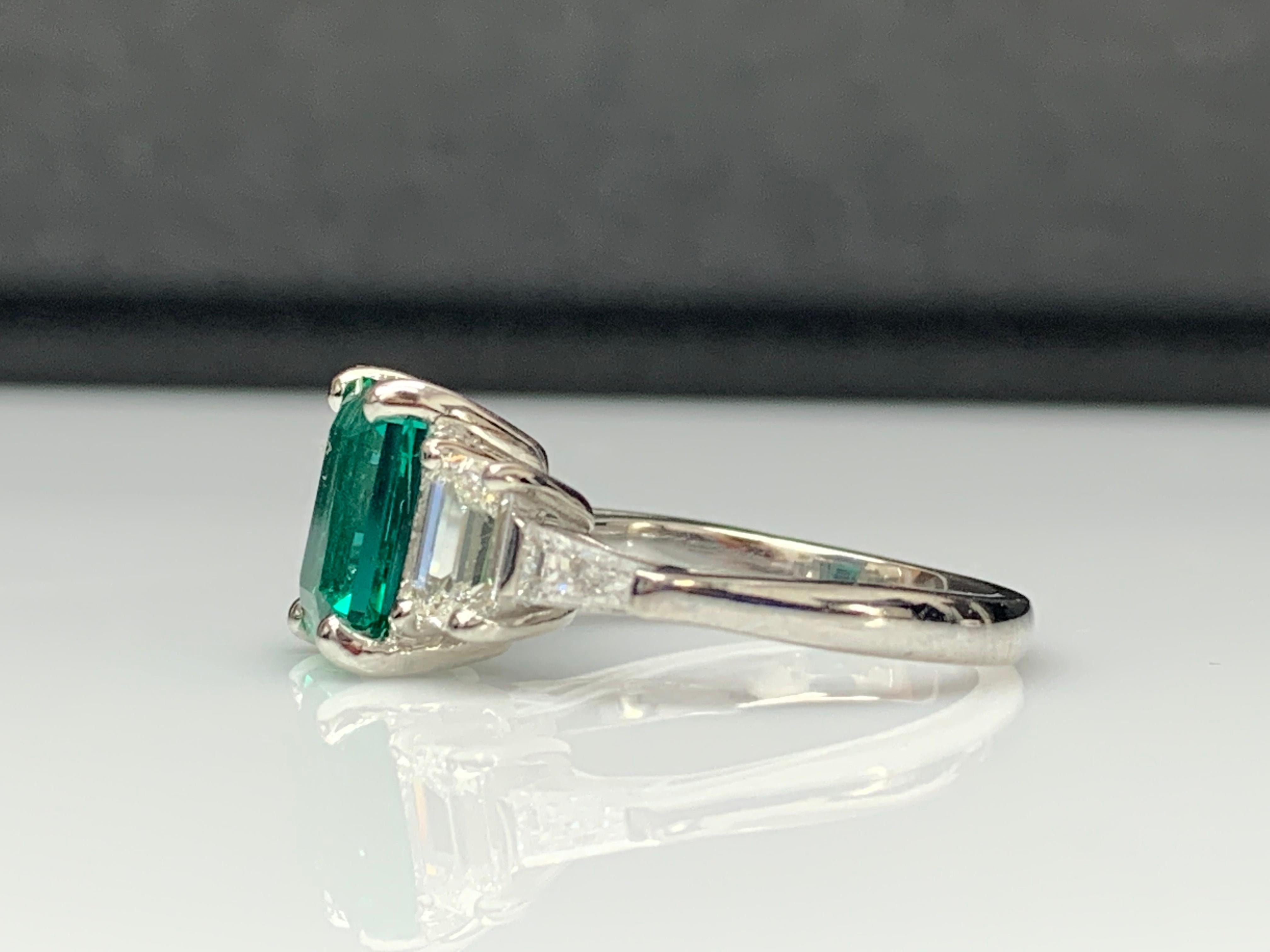 Certified 2.22 Carat Emerald Cut Emerald and Diamond Five-Stone Engagement Ring For Sale 2